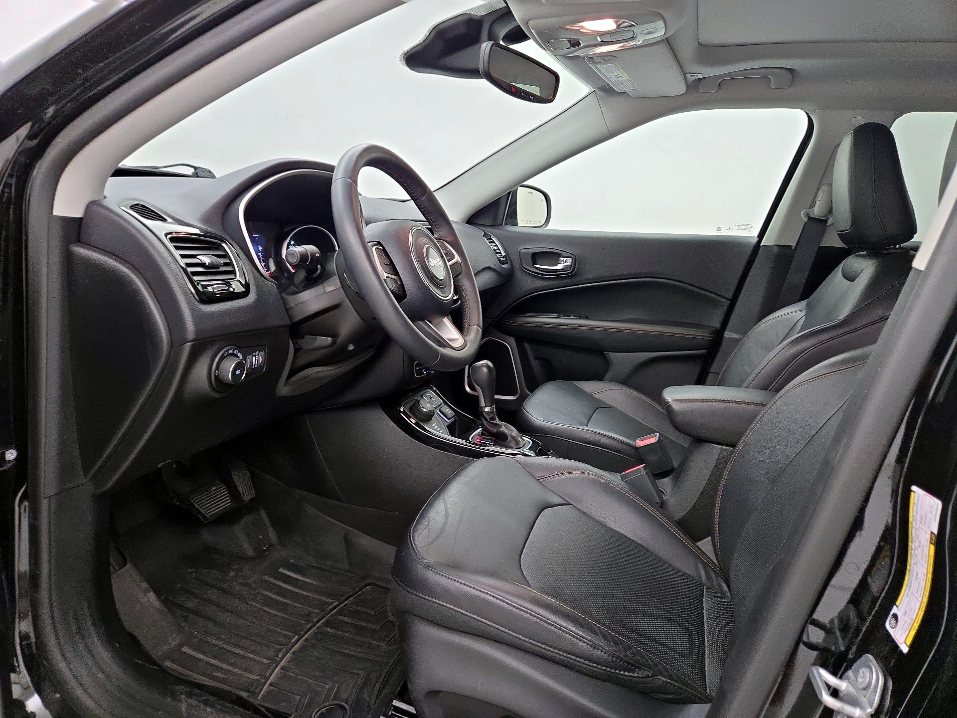 Thumbnail: 2017 Jeep Compass - 11