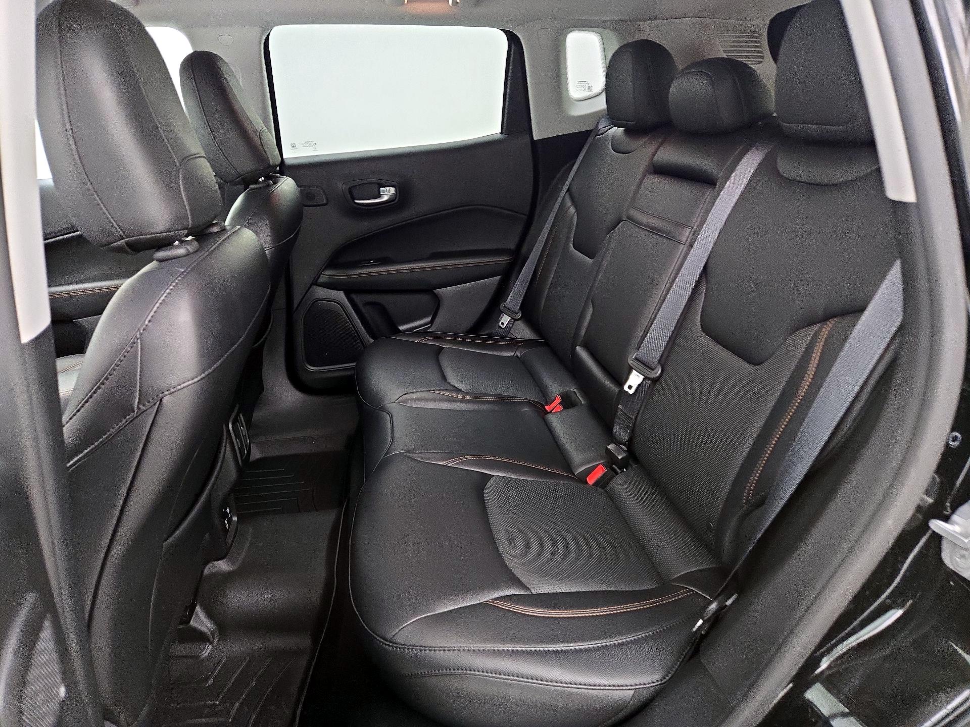 Thumbnail: 2017 Jeep Compass - 19