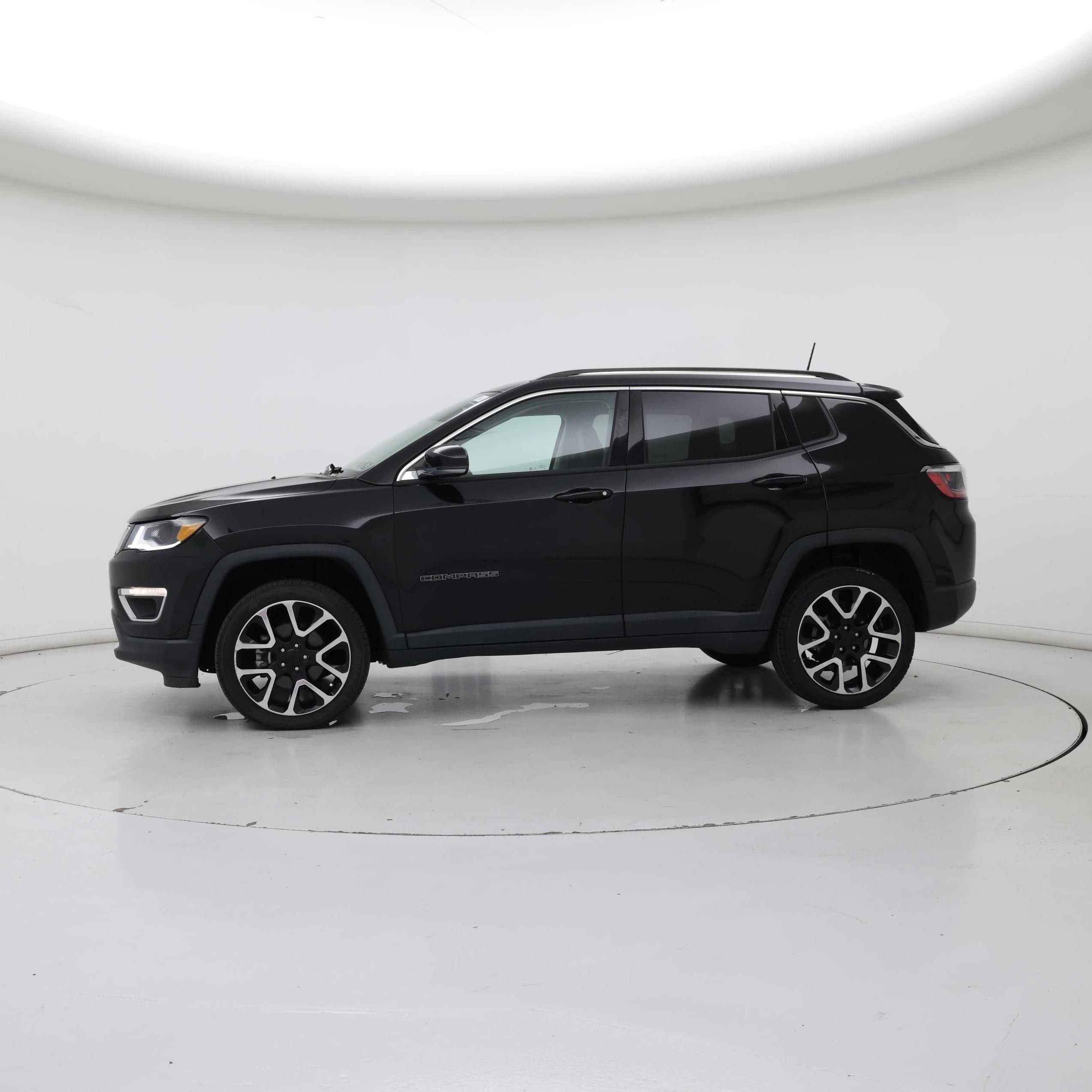 Thumbnail: 2017 Jeep Compass - 3