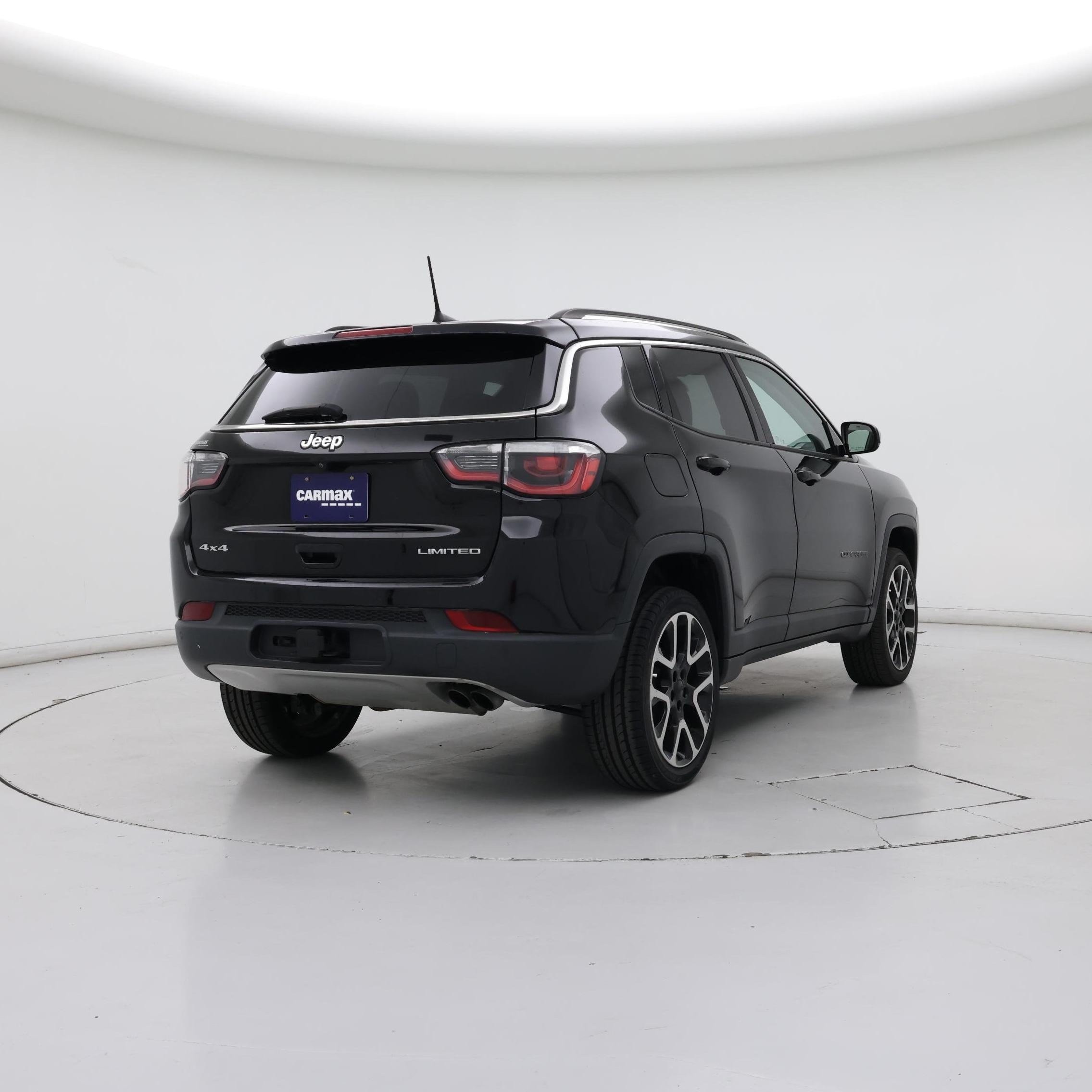 Thumbnail: 2017 Jeep Compass - 8
