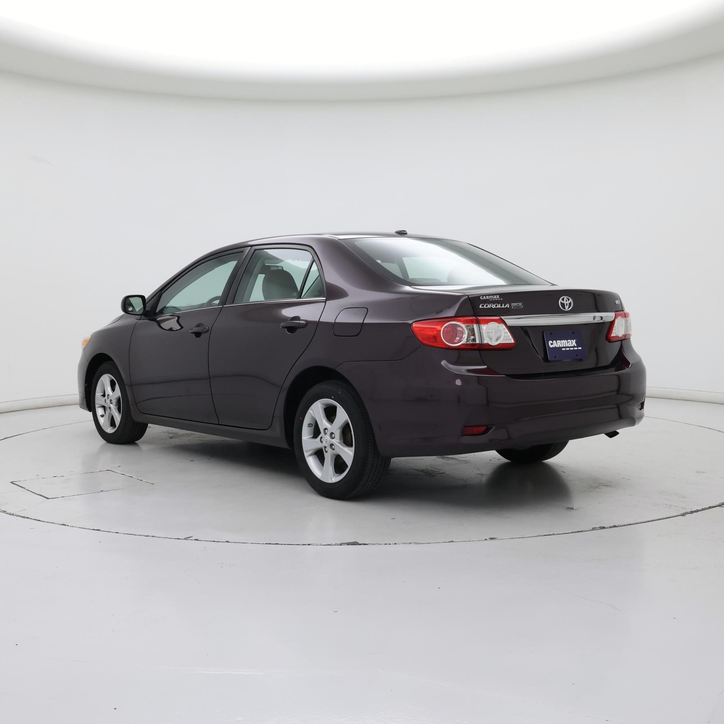 Thumbnail: 2013 Toyota Corolla - 2