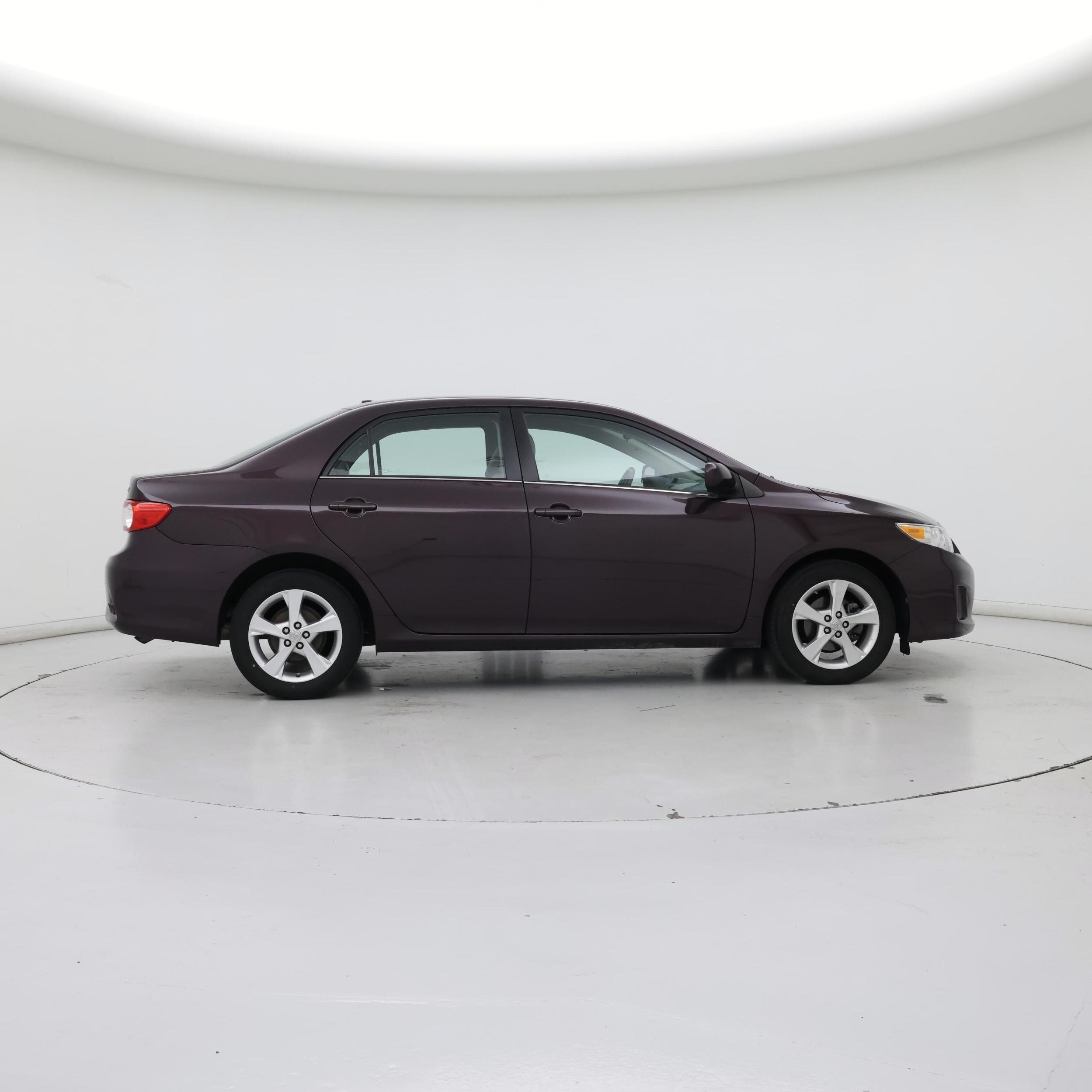 Thumbnail: 2013 Toyota Corolla - 7