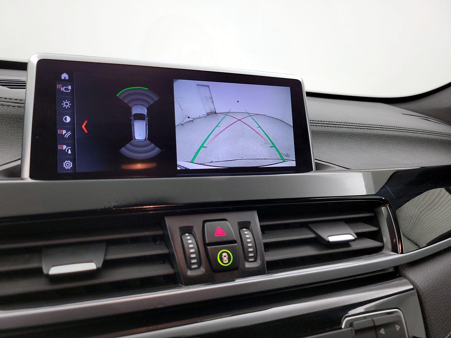 Thumbnail: 2021 BMW X1 - 15