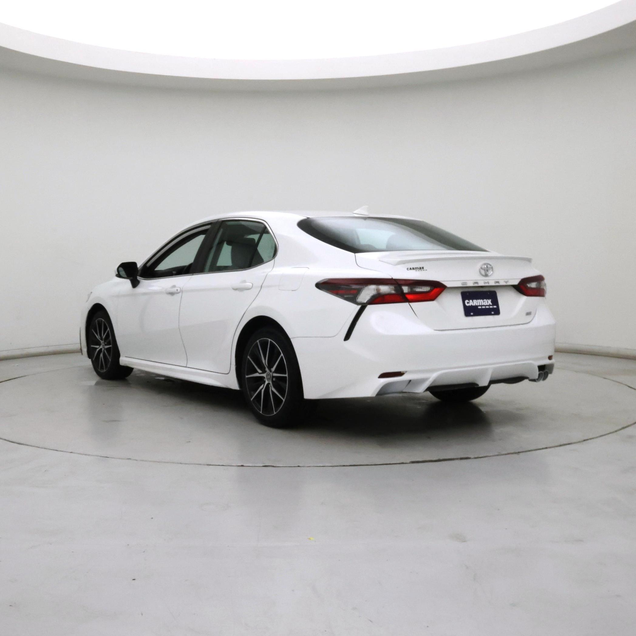Thumbnail: 2021 Toyota Camry - 2