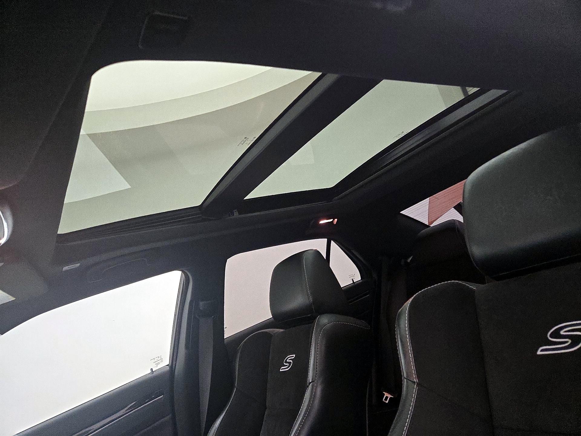 Thumbnail: 2020 Chrysler 300 - 20