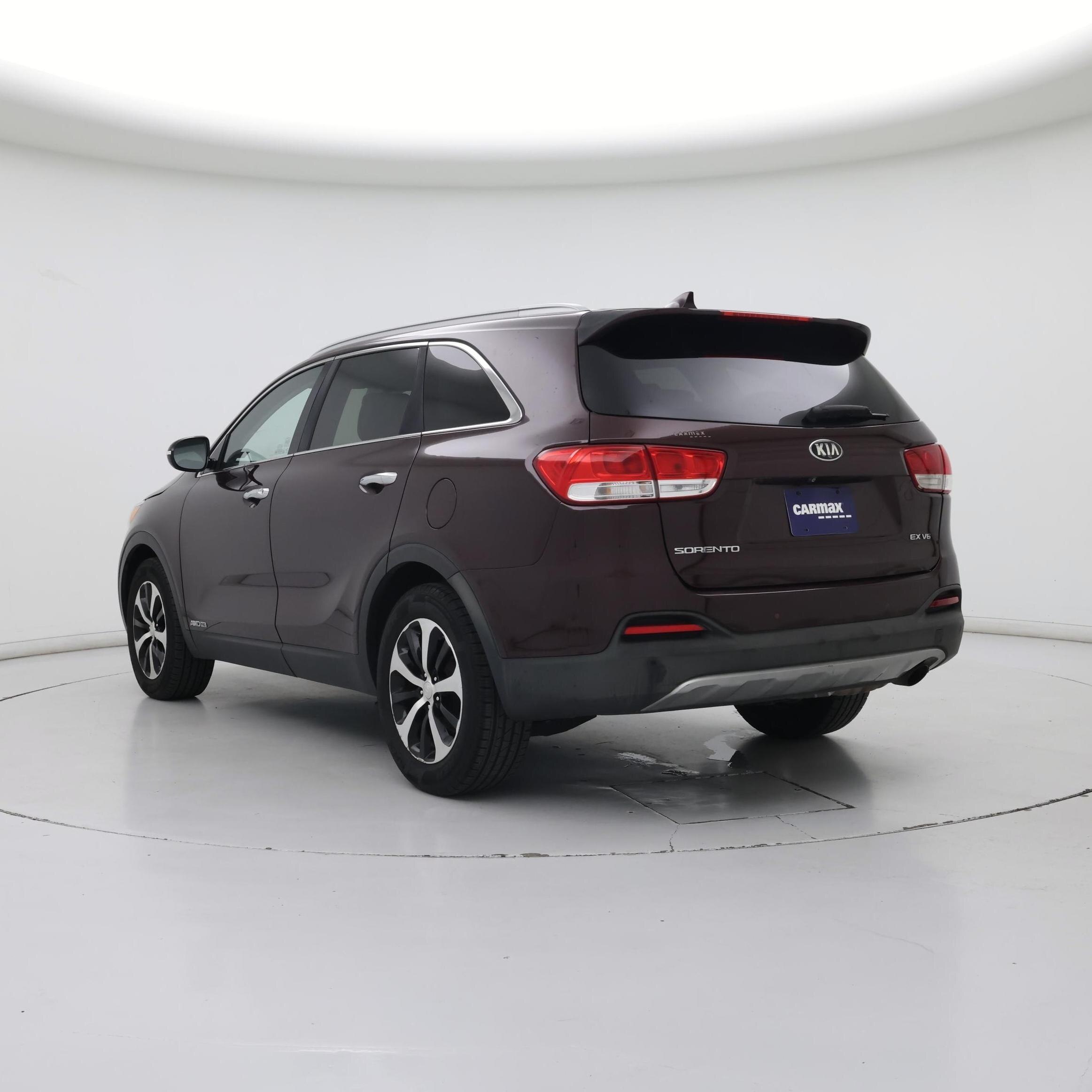 Thumbnail: 2016 Kia Sorento - 2