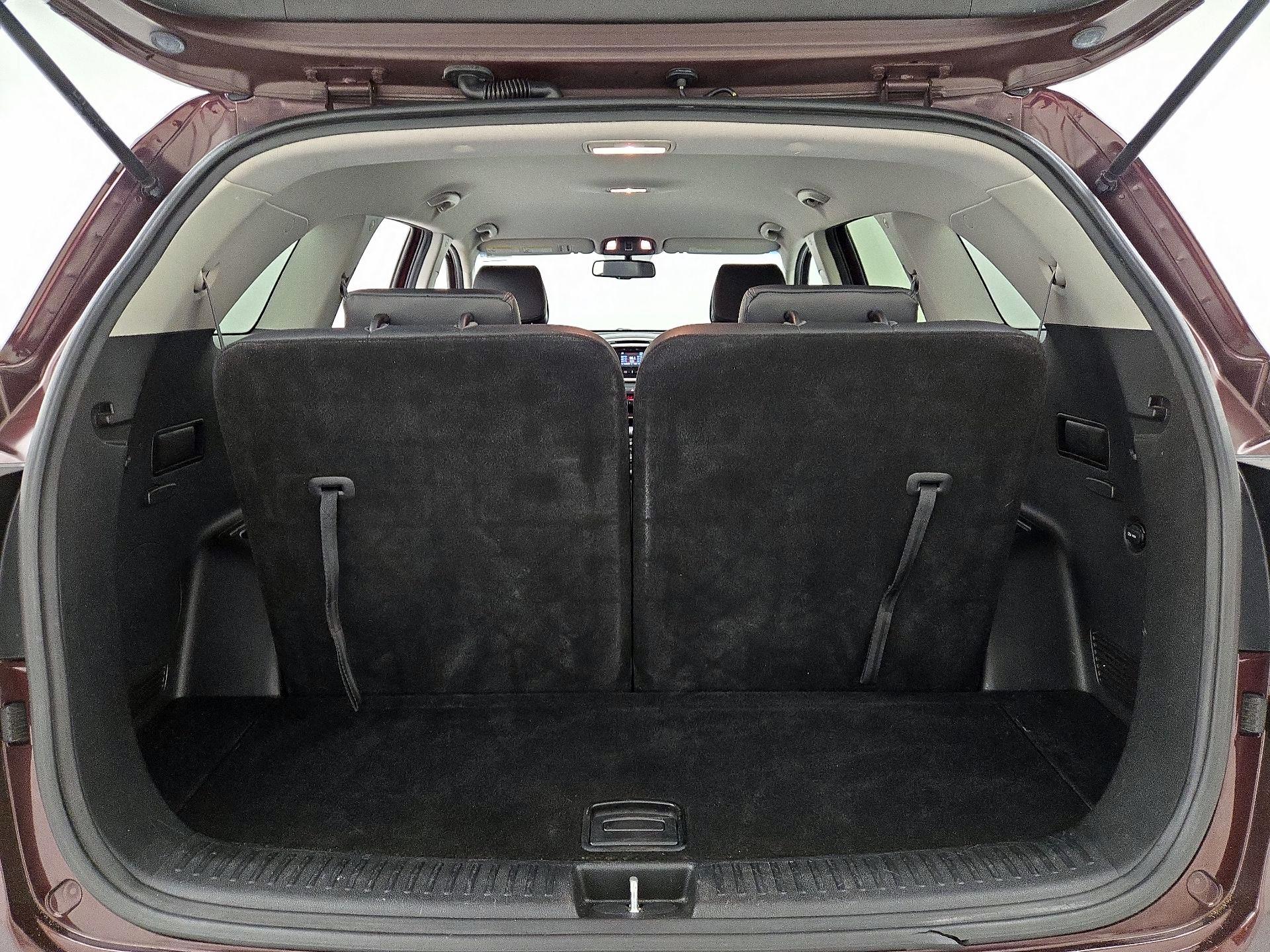 Thumbnail: 2016 Kia Sorento - 20