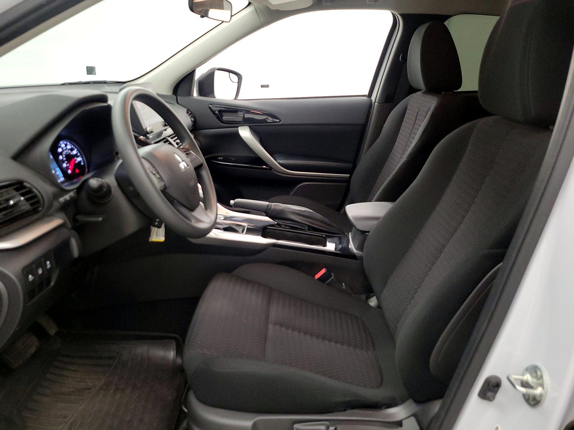 Thumbnail: 2023 Mitsubishi Eclipse Cross - 11