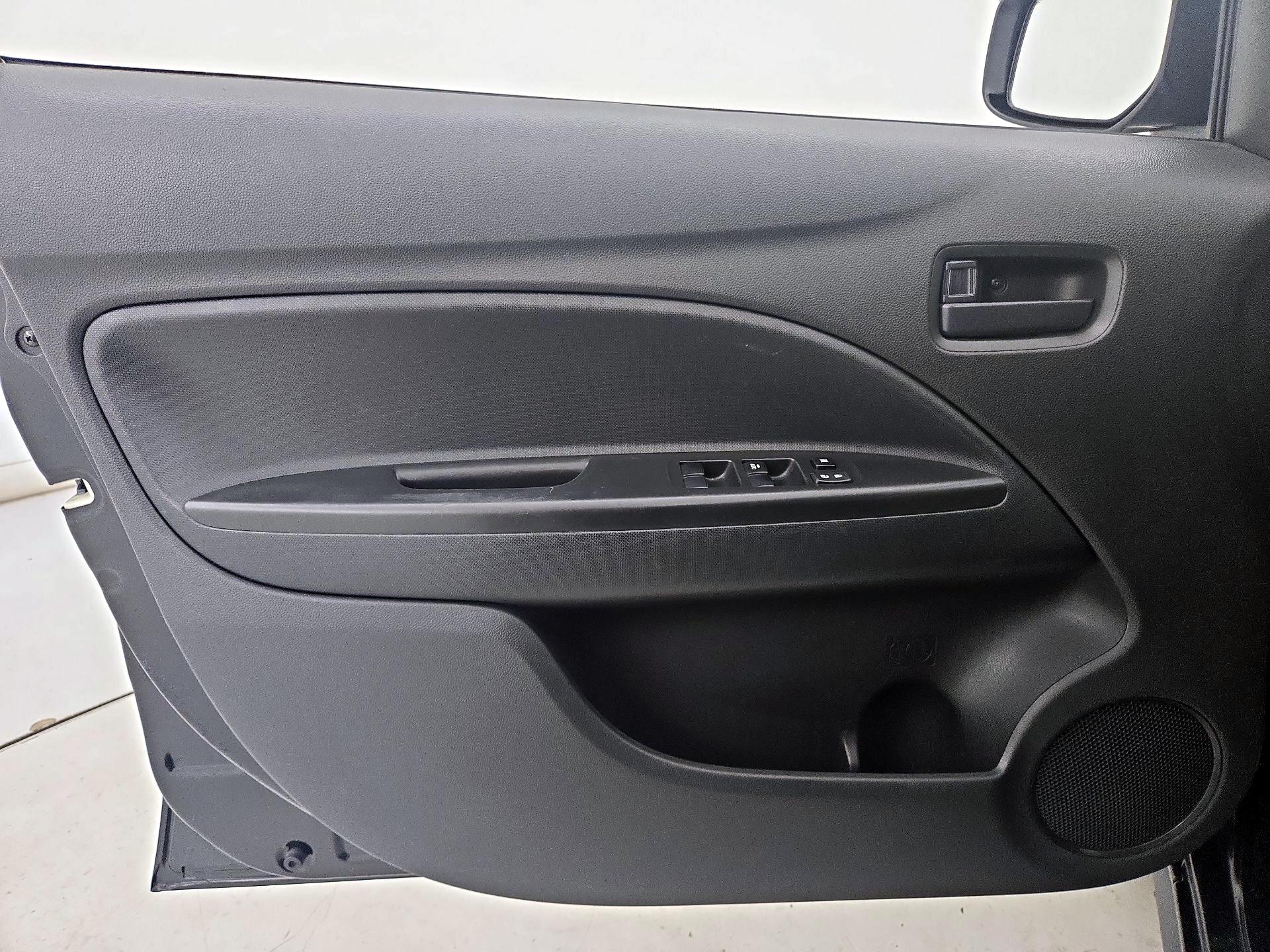 Thumbnail: 2022 Mitsubishi Mirage G4 - 12