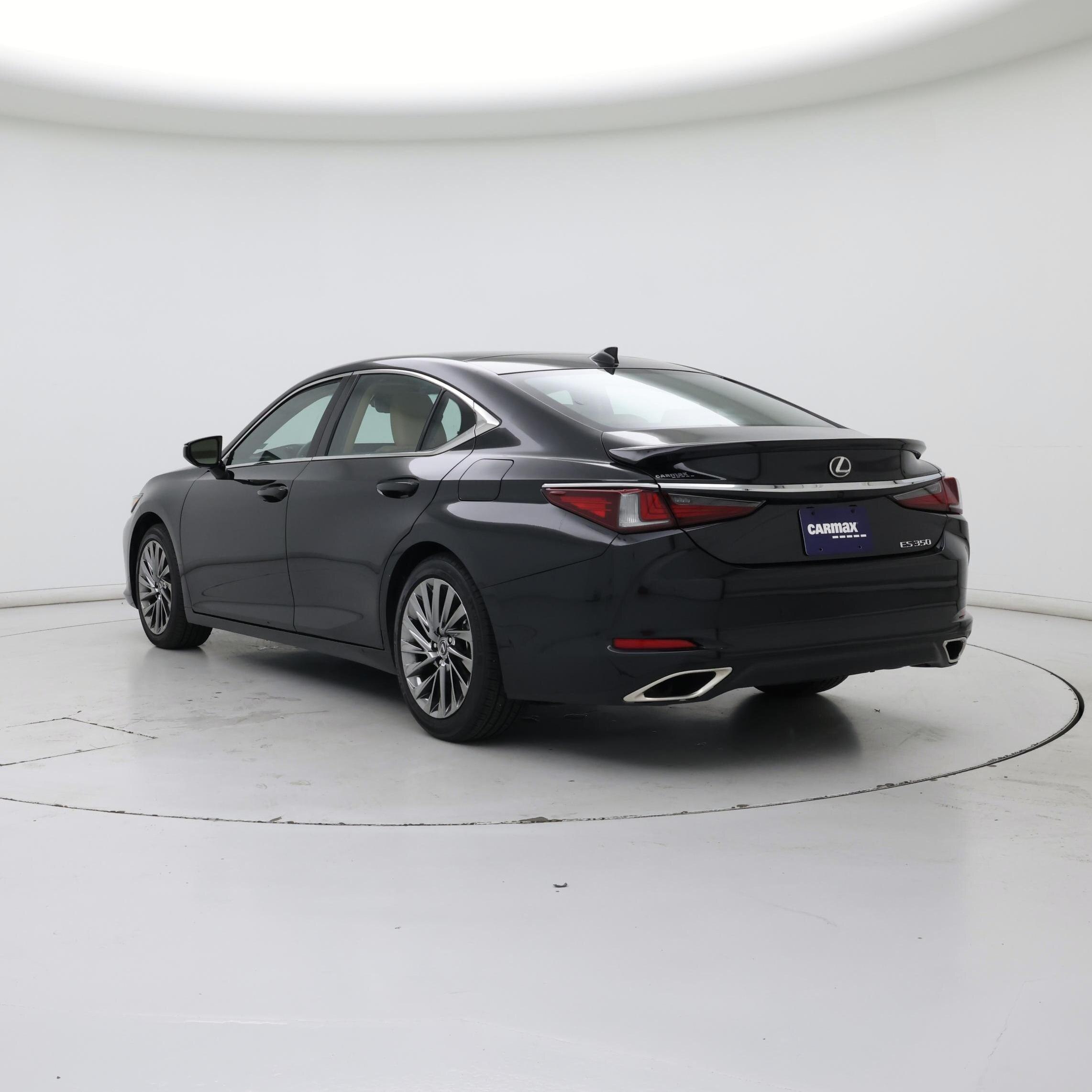 Thumbnail: 2024 Lexus ES - 2