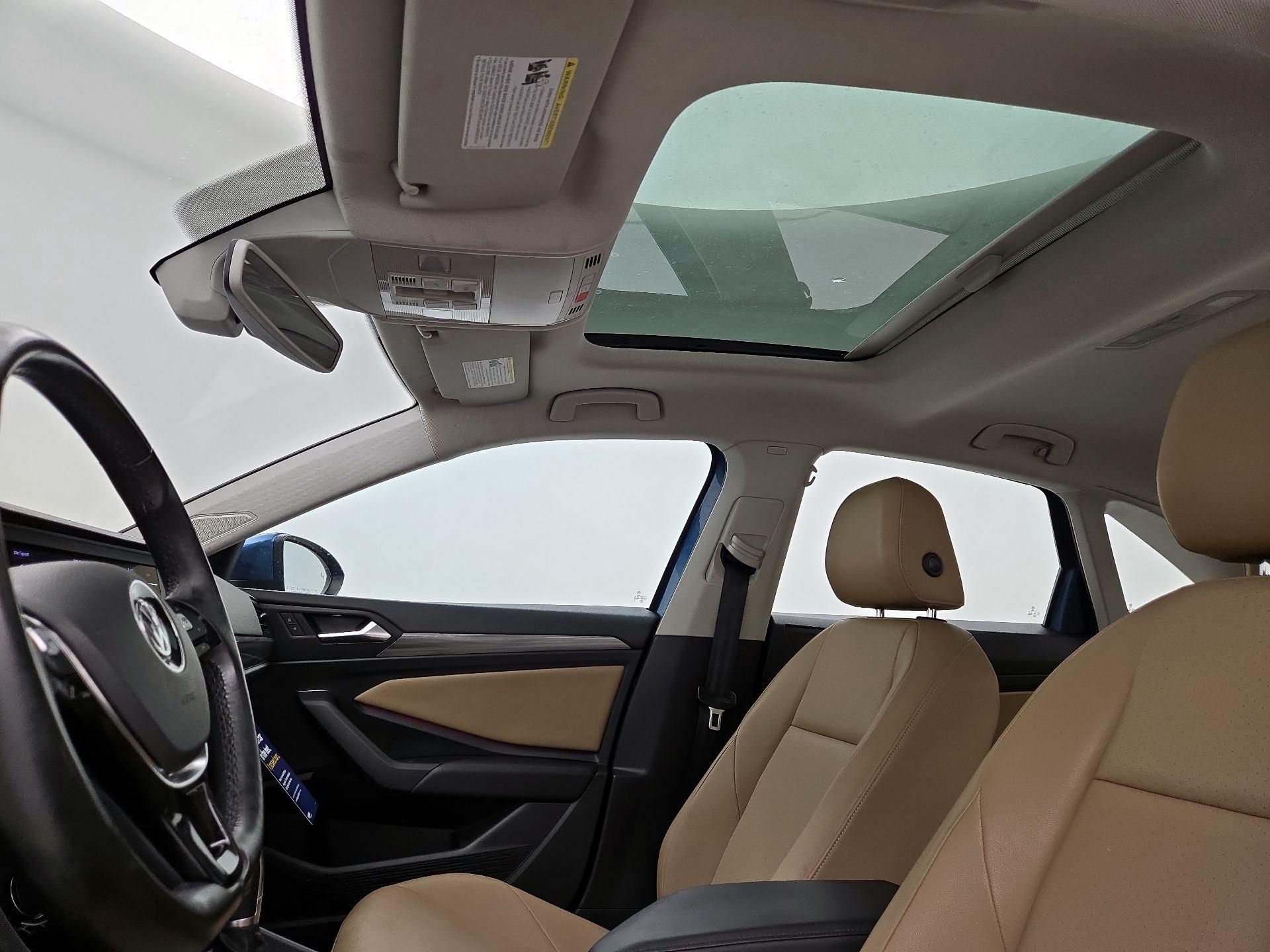 Thumbnail: 2019 Volkswagen Jetta - 19