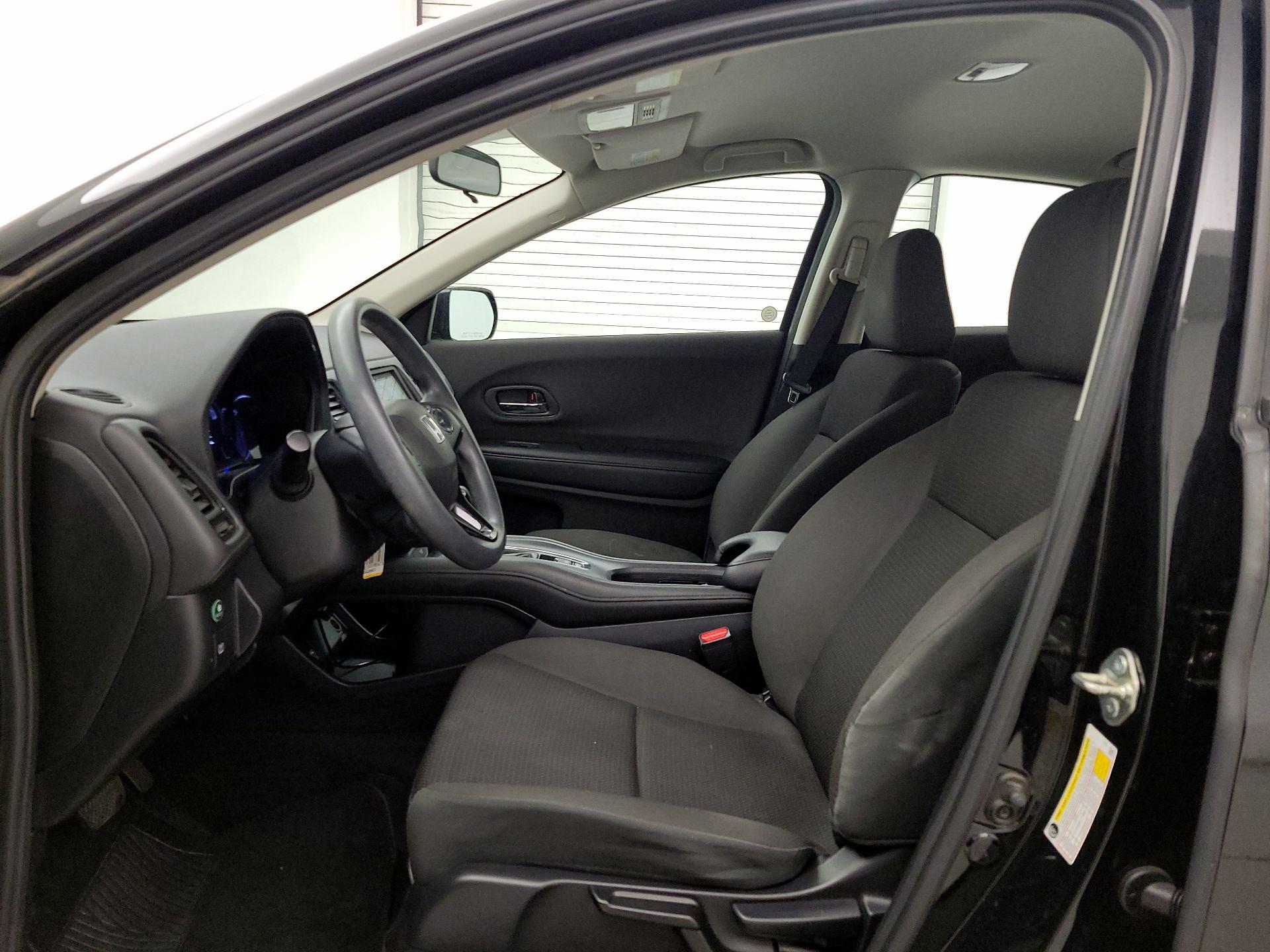 Thumbnail: 2019 Honda HR-V - 11
