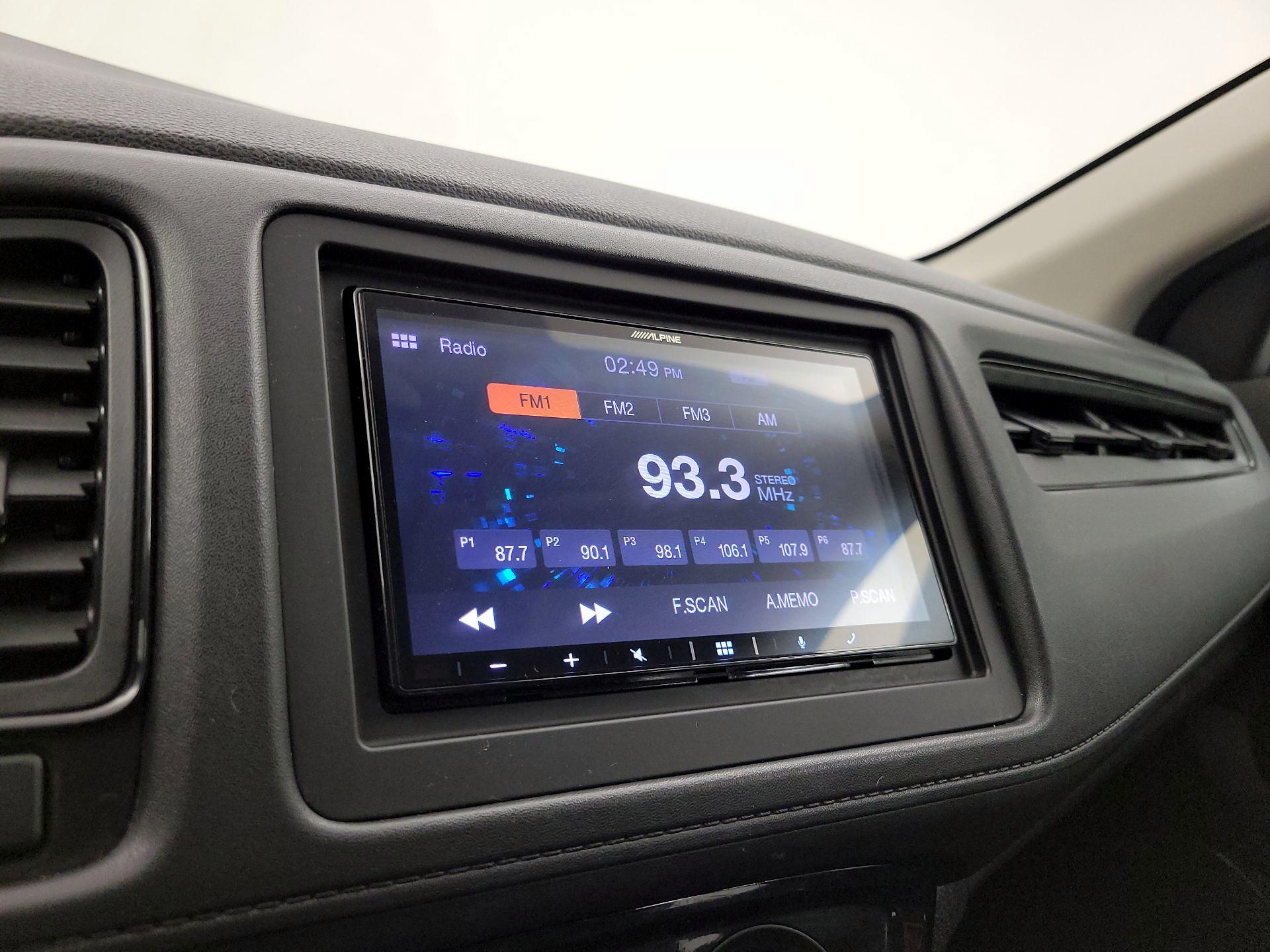 Thumbnail: 2019 Honda HR-V - 15
