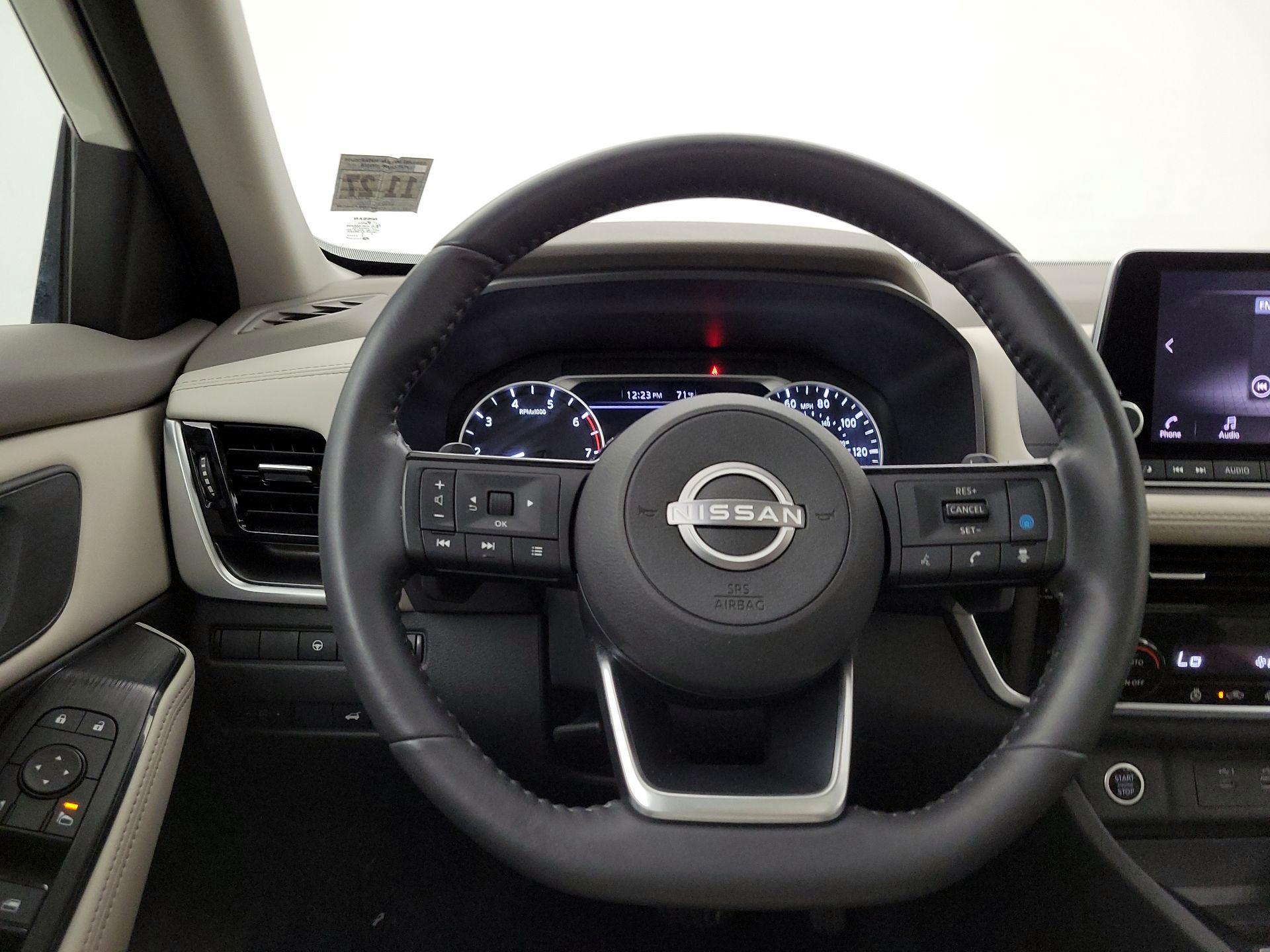 Thumbnail: 2023 Nissan Rogue - 10