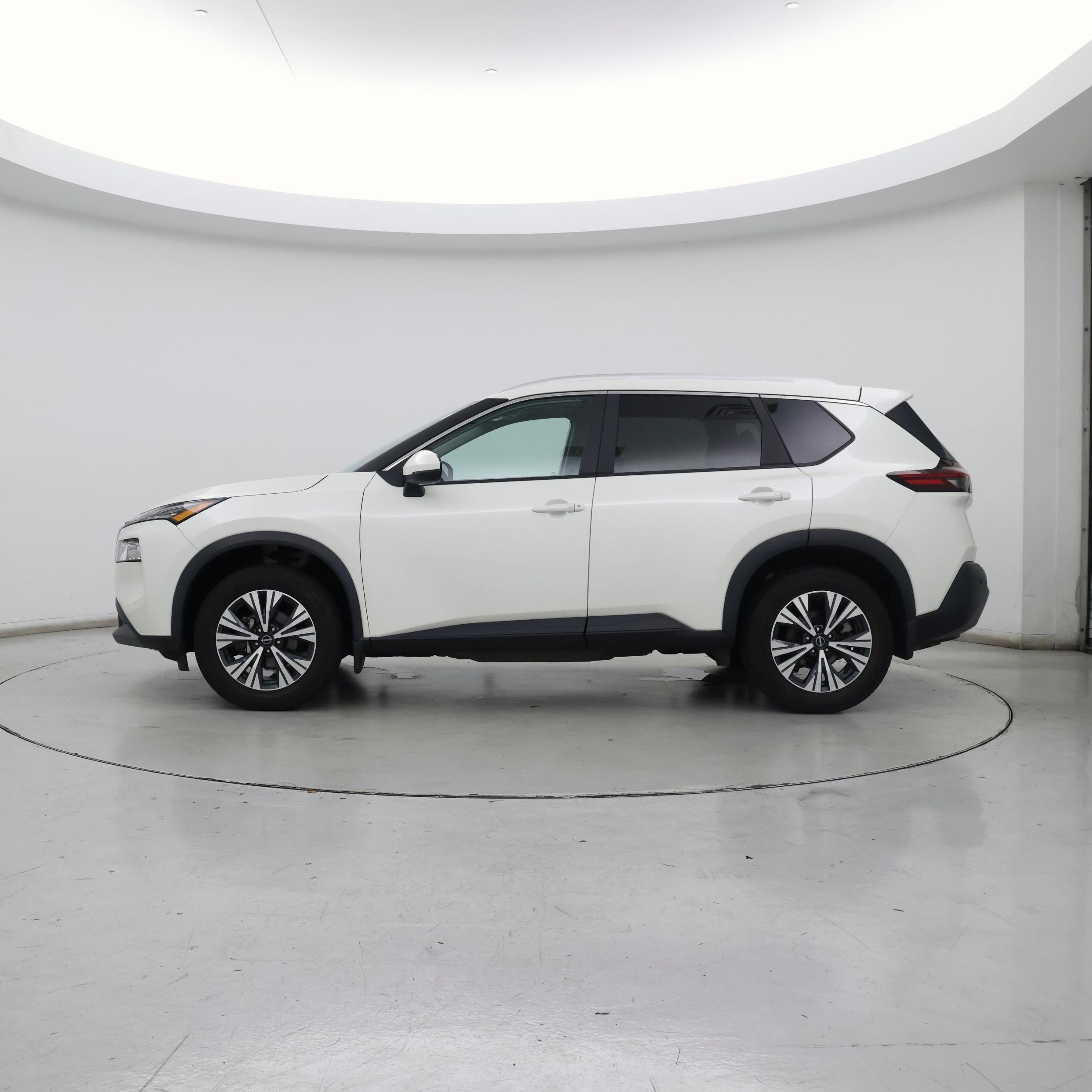 Thumbnail: 2023 Nissan Rogue - 3