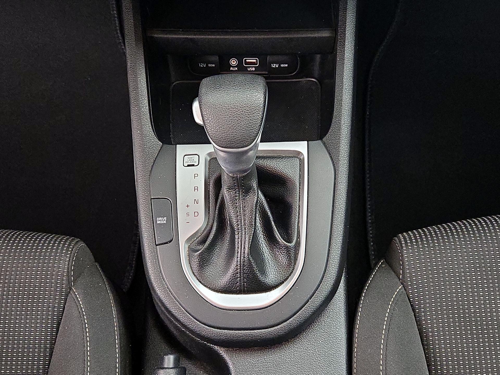 Thumbnail: 2020 Kia Forte - 16