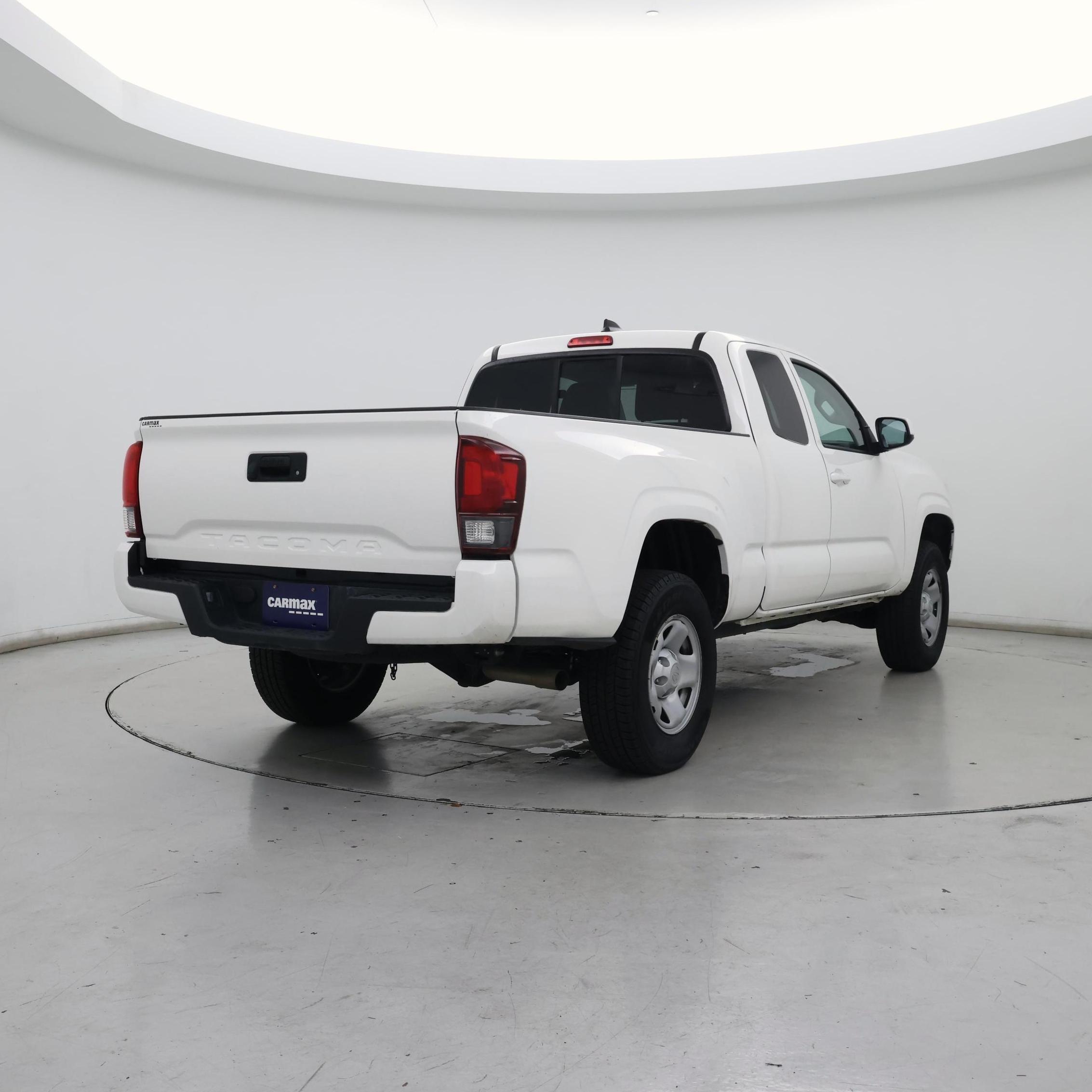 Thumbnail: 2021 Toyota Tacoma - 8