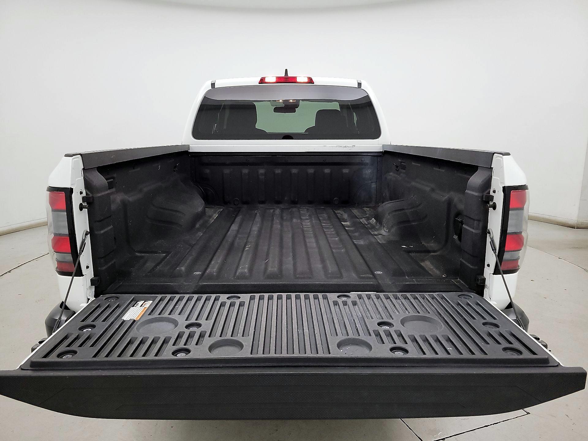 Thumbnail: 2024 Nissan Frontier - 20