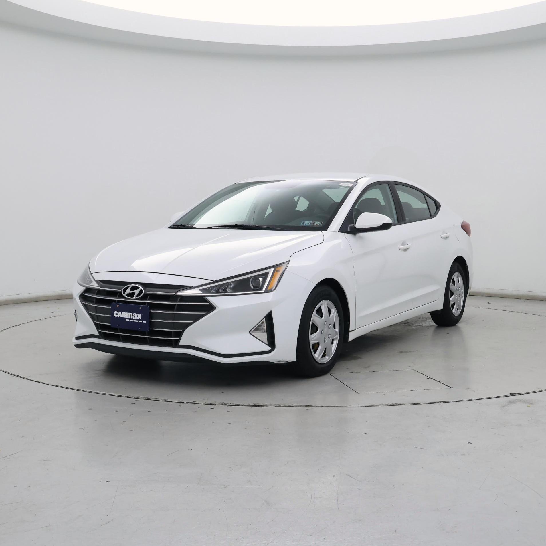 Thumbnail: 2022 Hyundai Elantra - 4