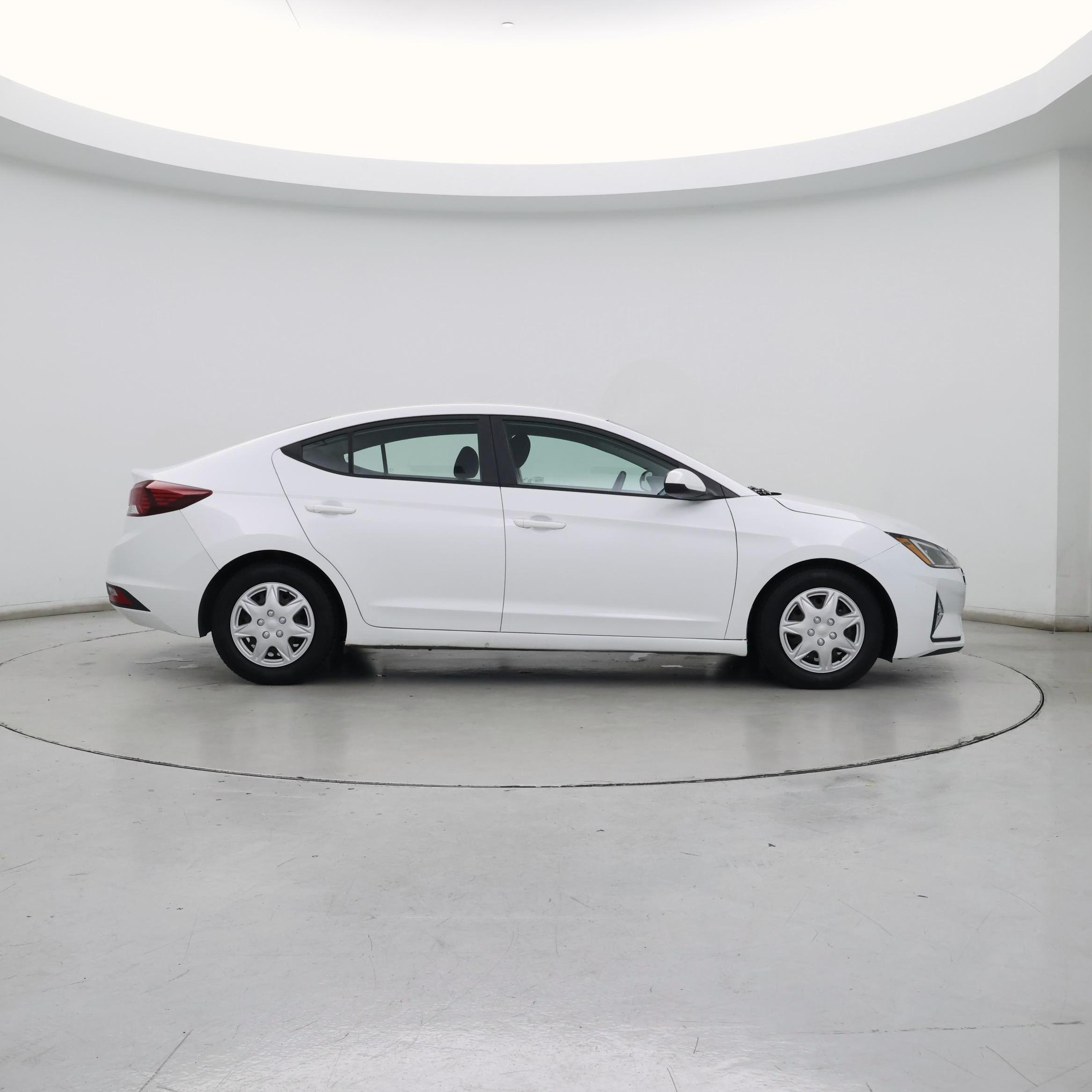 Thumbnail: 2022 Hyundai Elantra - 7