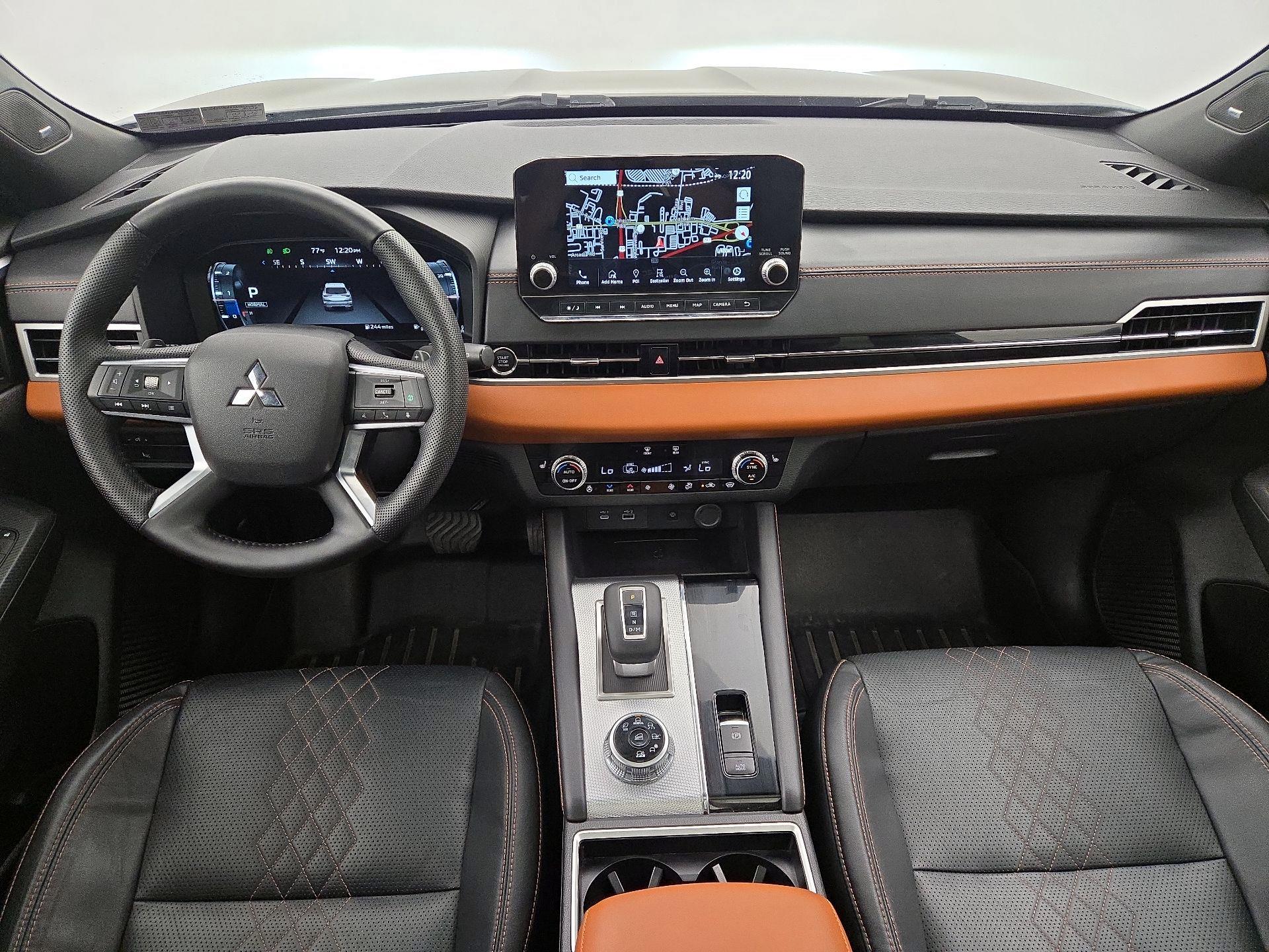Thumbnail: 2022 Mitsubishi Outlander - 9