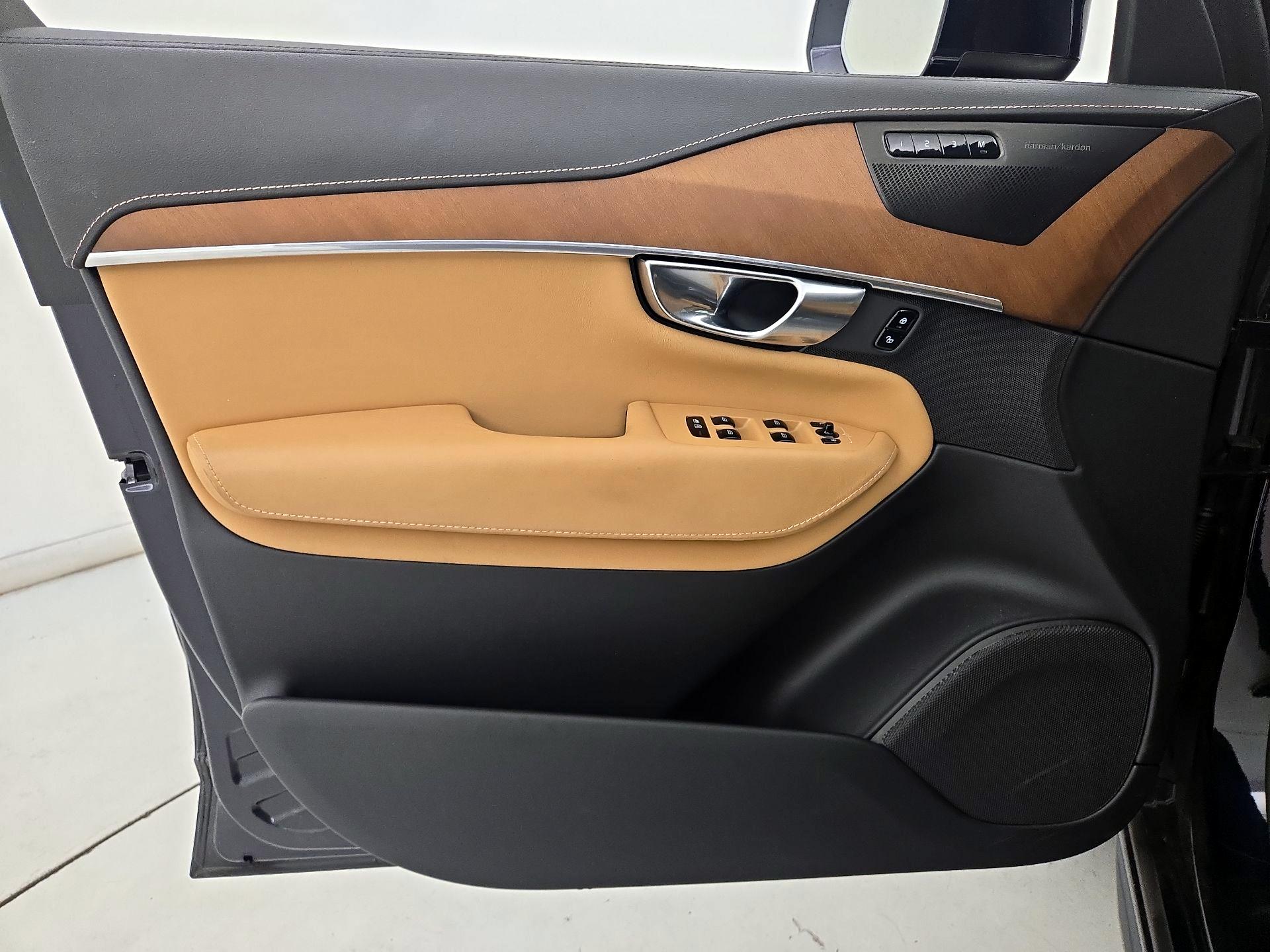 Thumbnail: 2019 Volvo XC90 - 12