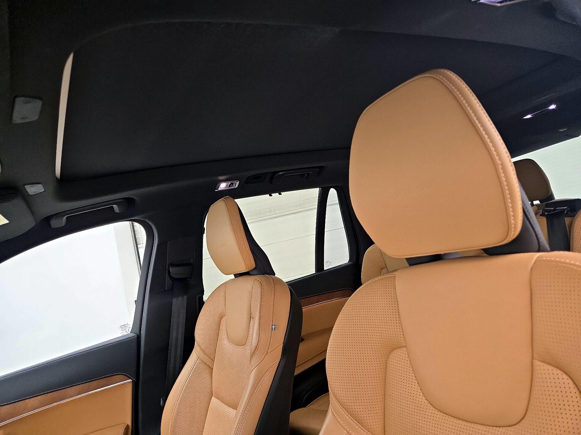 Thumbnail: 2019 Volvo XC90 - 20