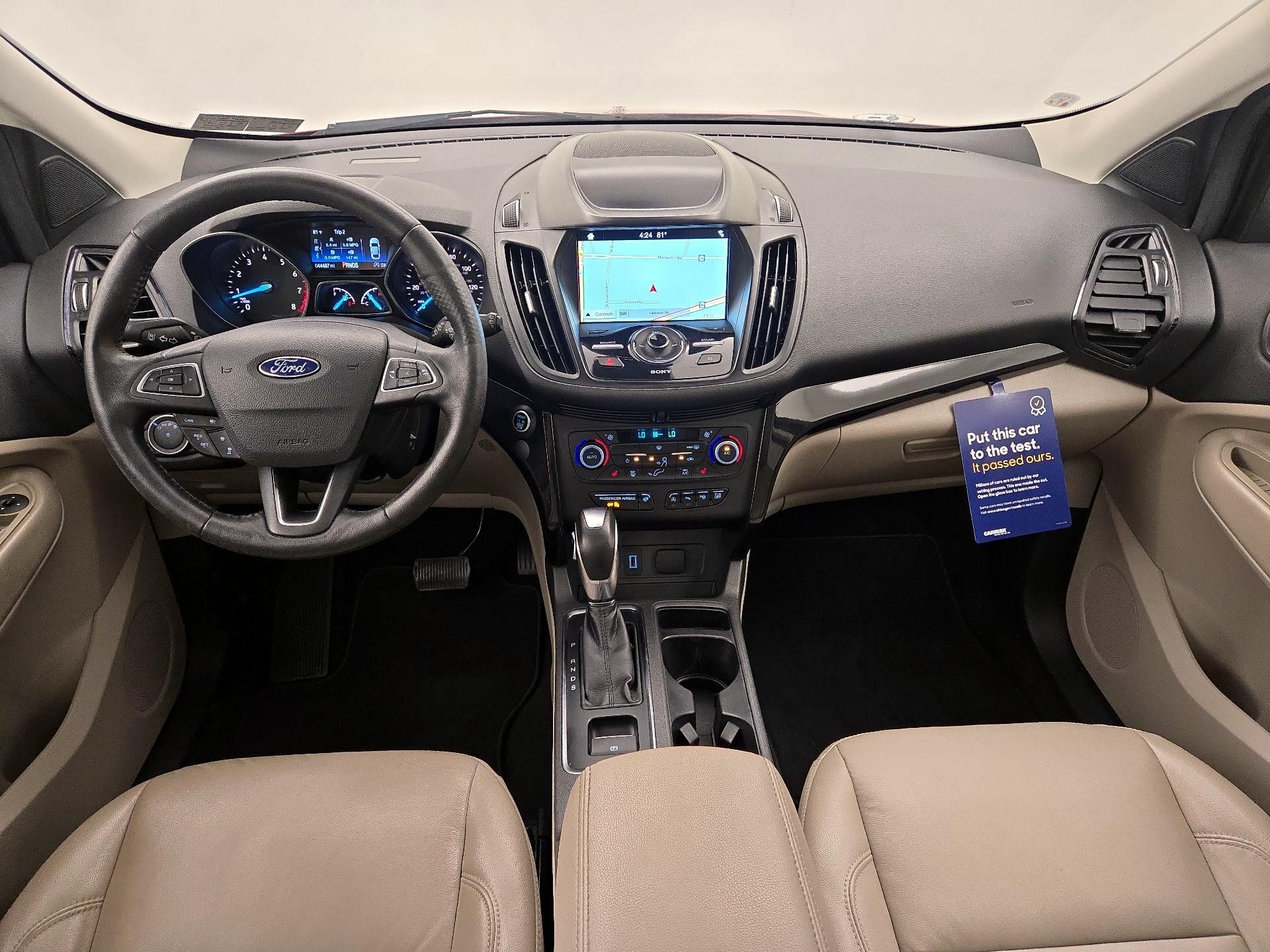 Thumbnail: 2019 Ford Escape - 9