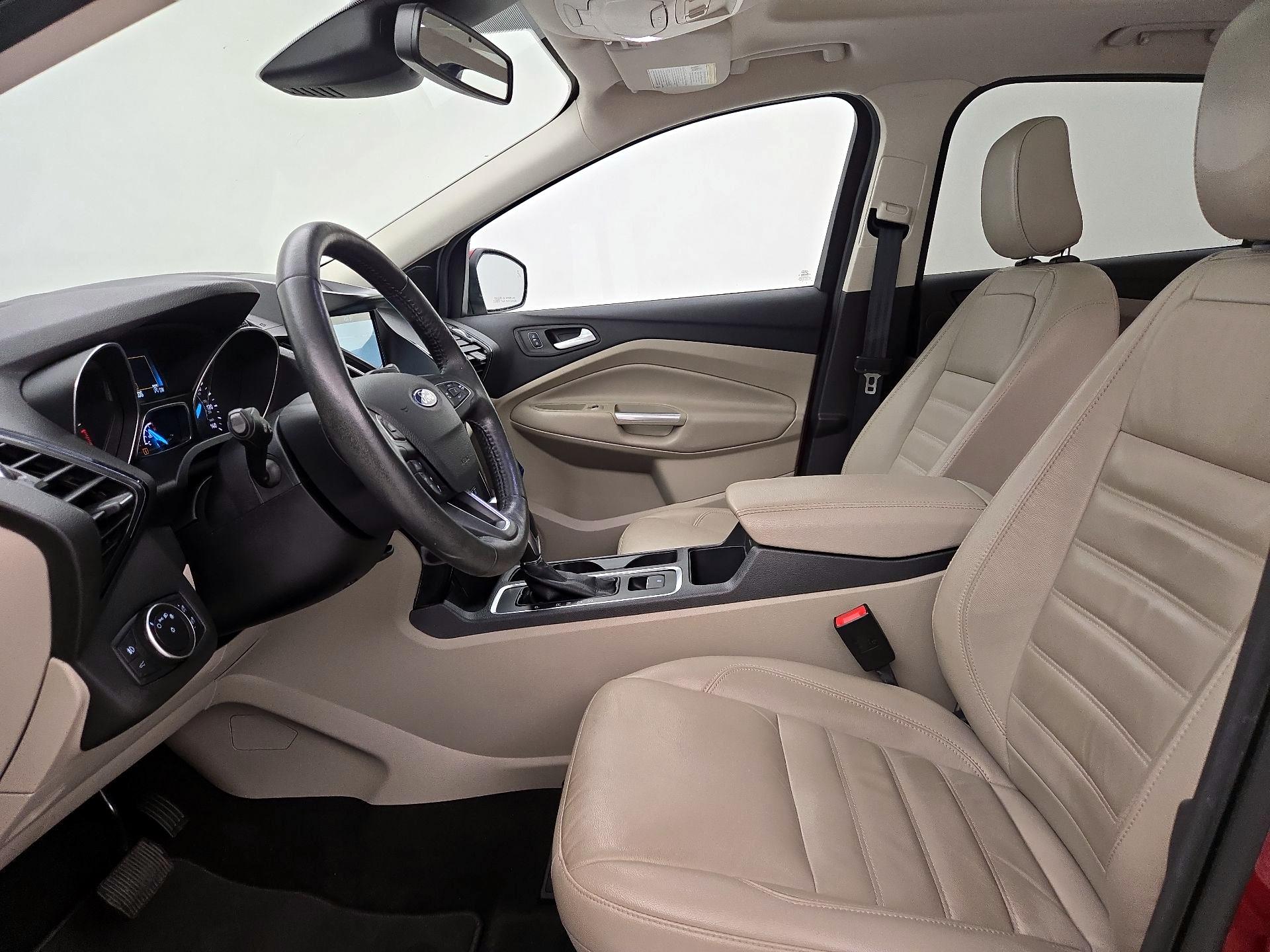 Thumbnail: 2019 Ford Escape - 11