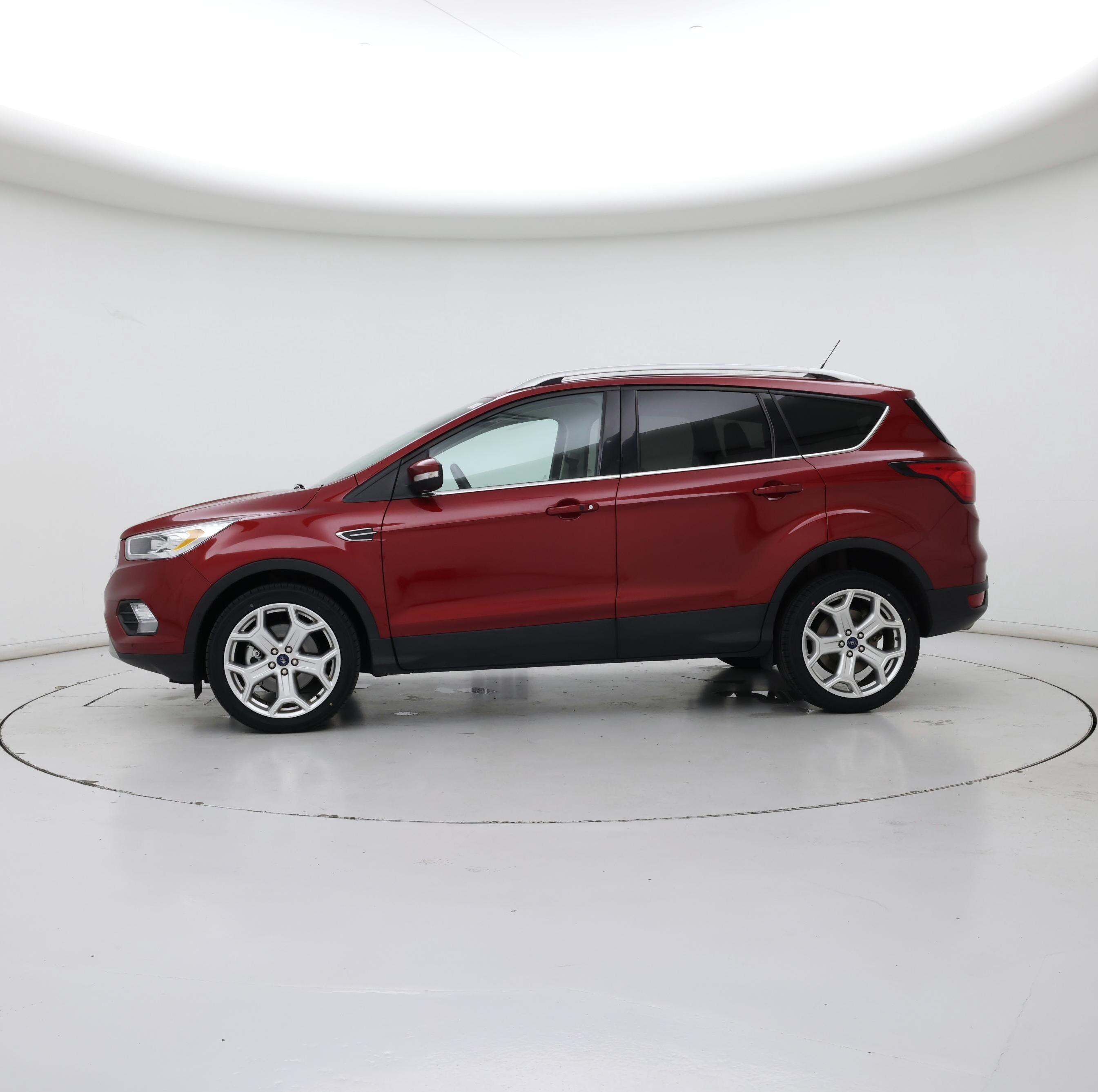 Thumbnail: 2019 Ford Escape - 3