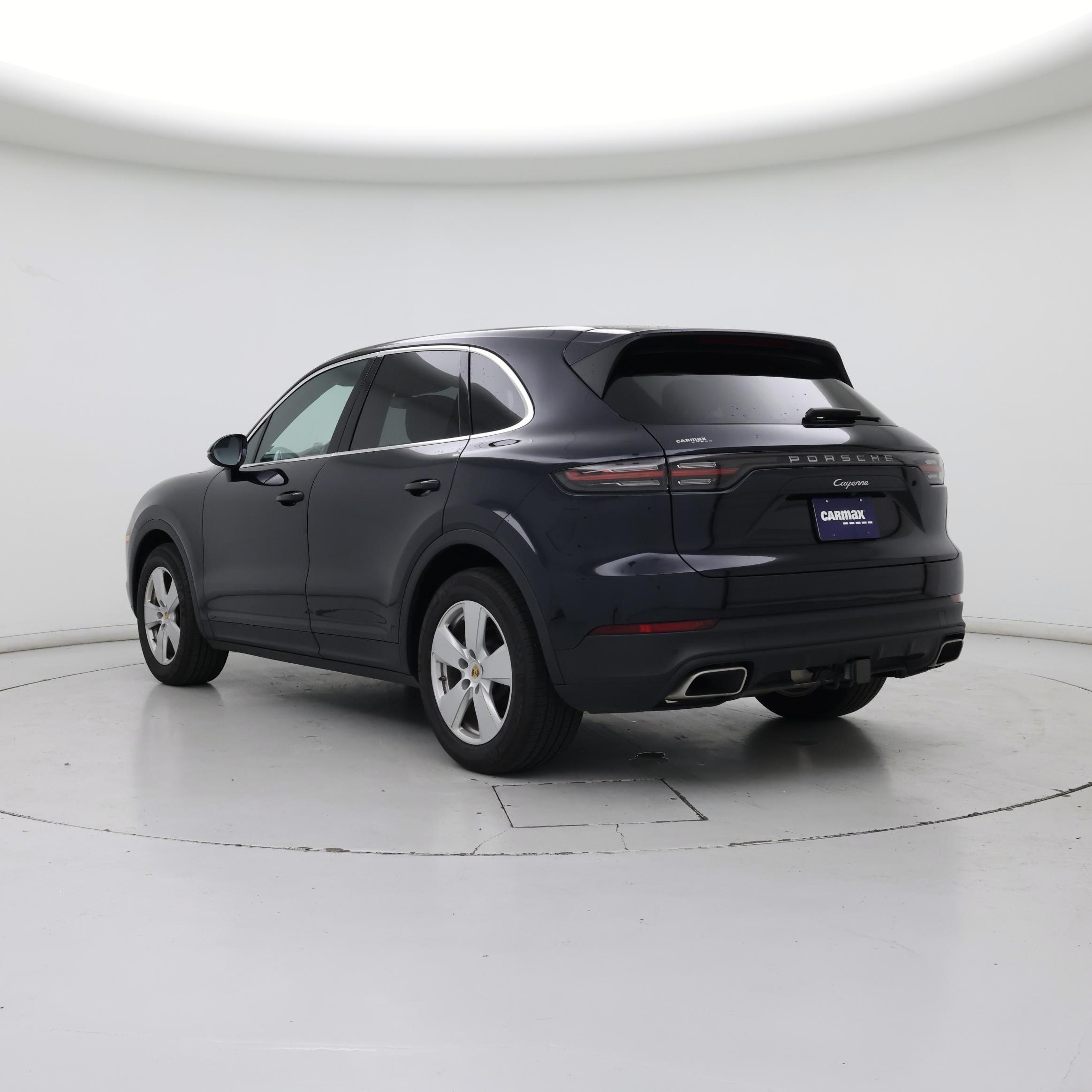 Thumbnail: 2021 Porsche Cayenne - 2