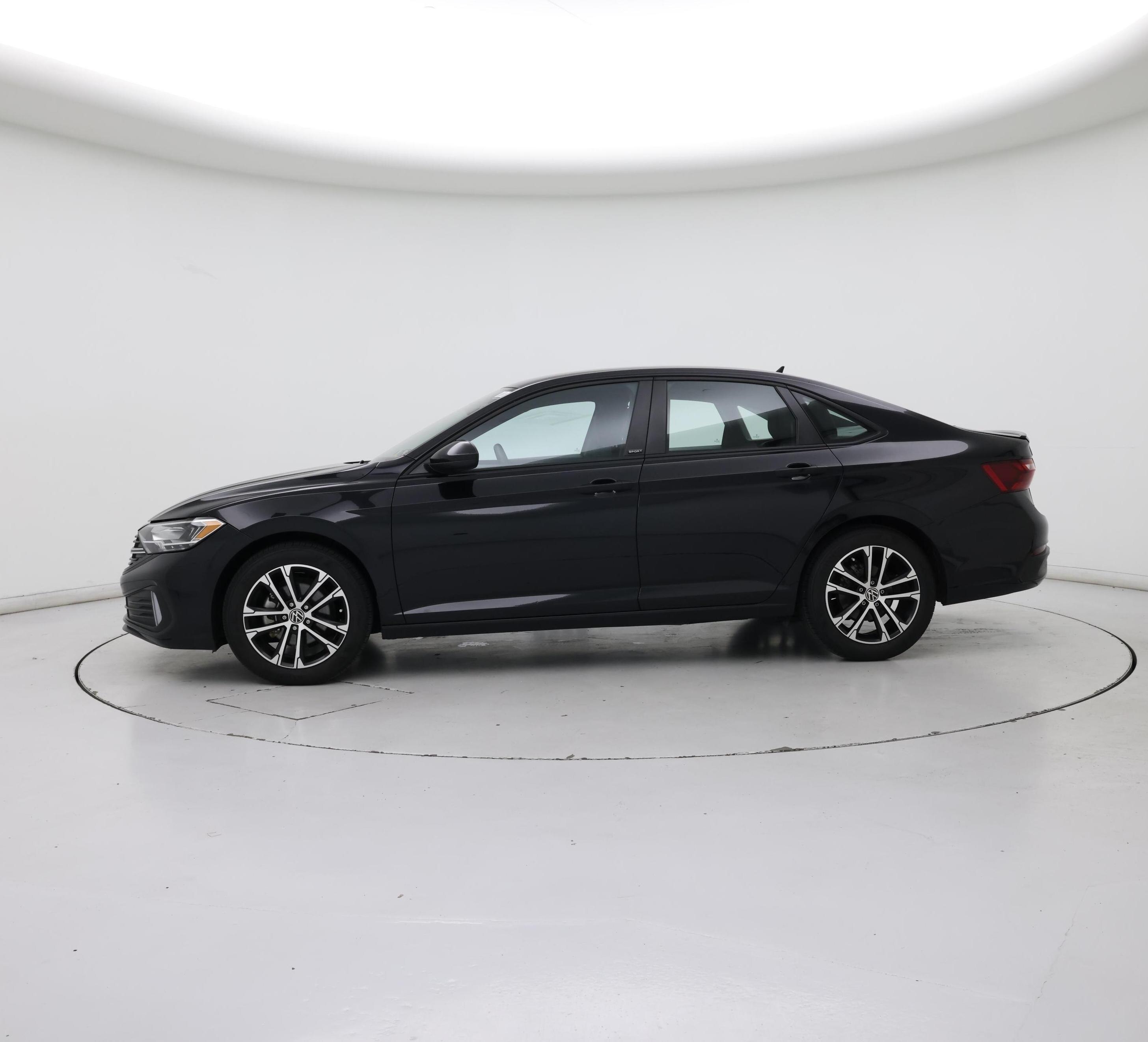Thumbnail: 2024 Volkswagen Jetta - 3
