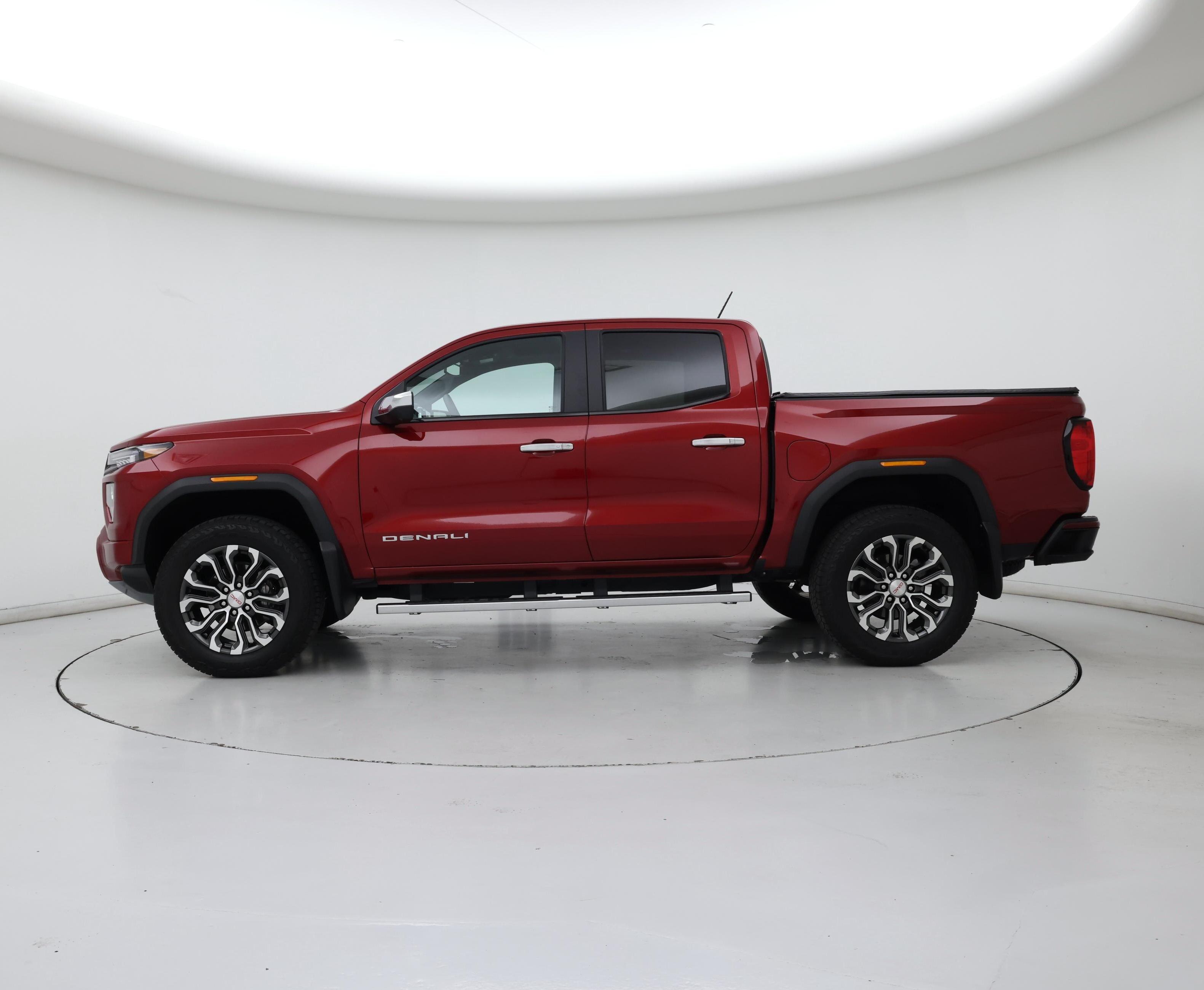 Thumbnail: 2024 GMC Canyon - 3
