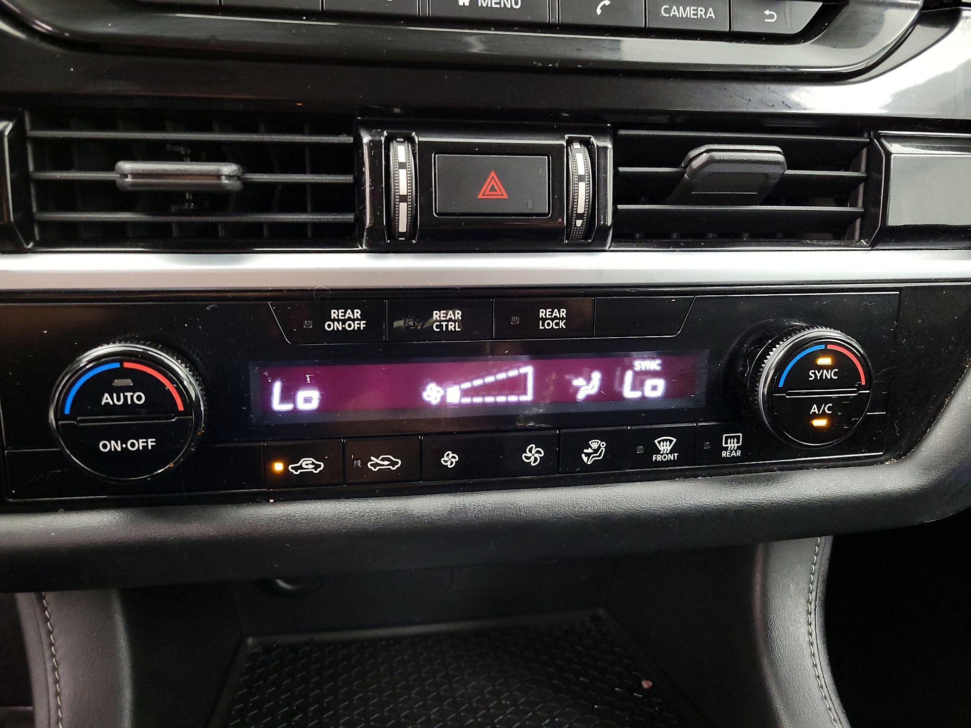 Thumbnail: 2022 Nissan Pathfinder - 16