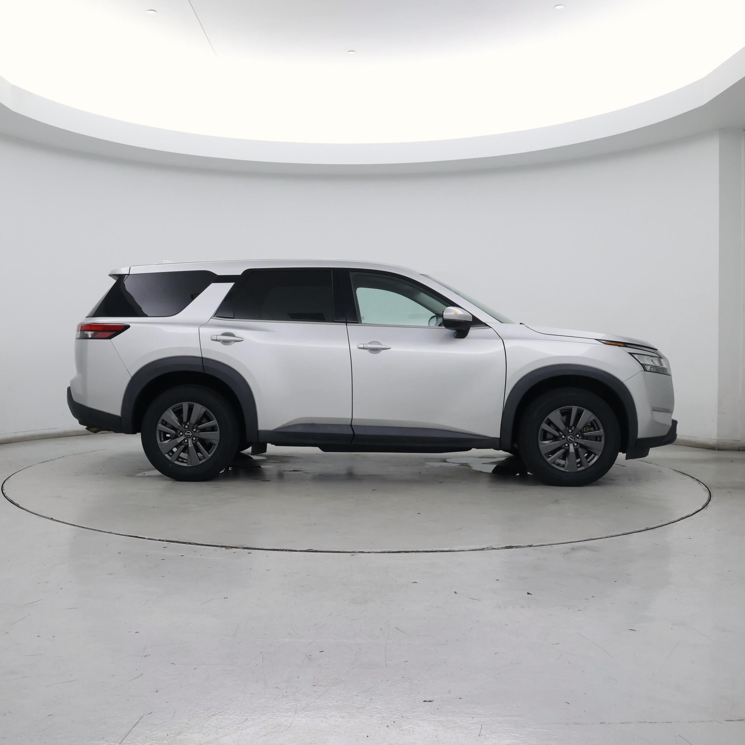 Thumbnail: 2022 Nissan Pathfinder - 7