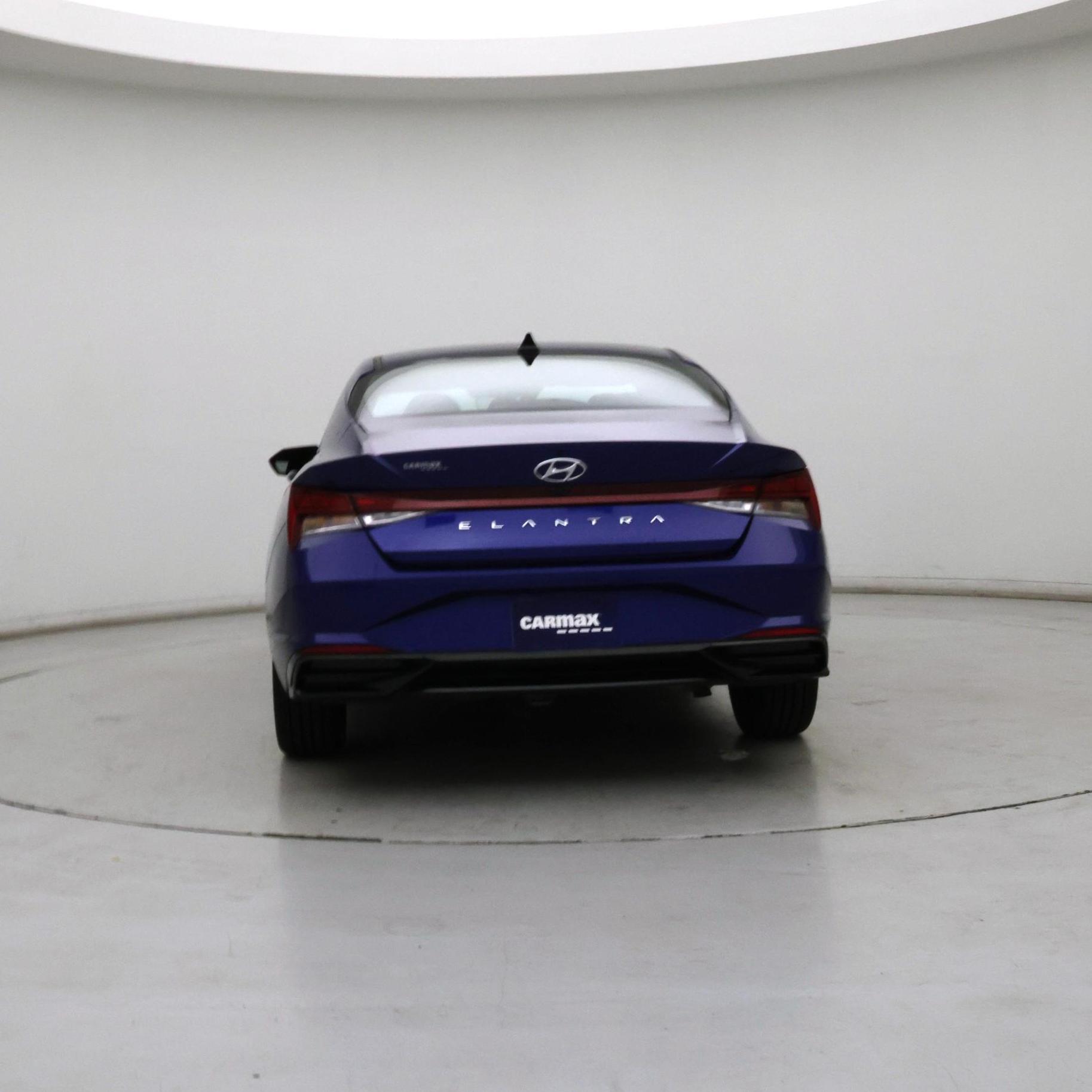 Thumbnail: 2022 Hyundai Elantra - 6