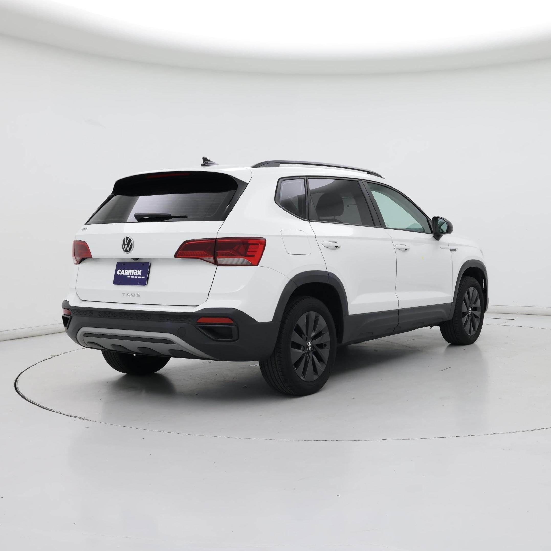 Thumbnail: 2022 Volkswagen Taos - 8