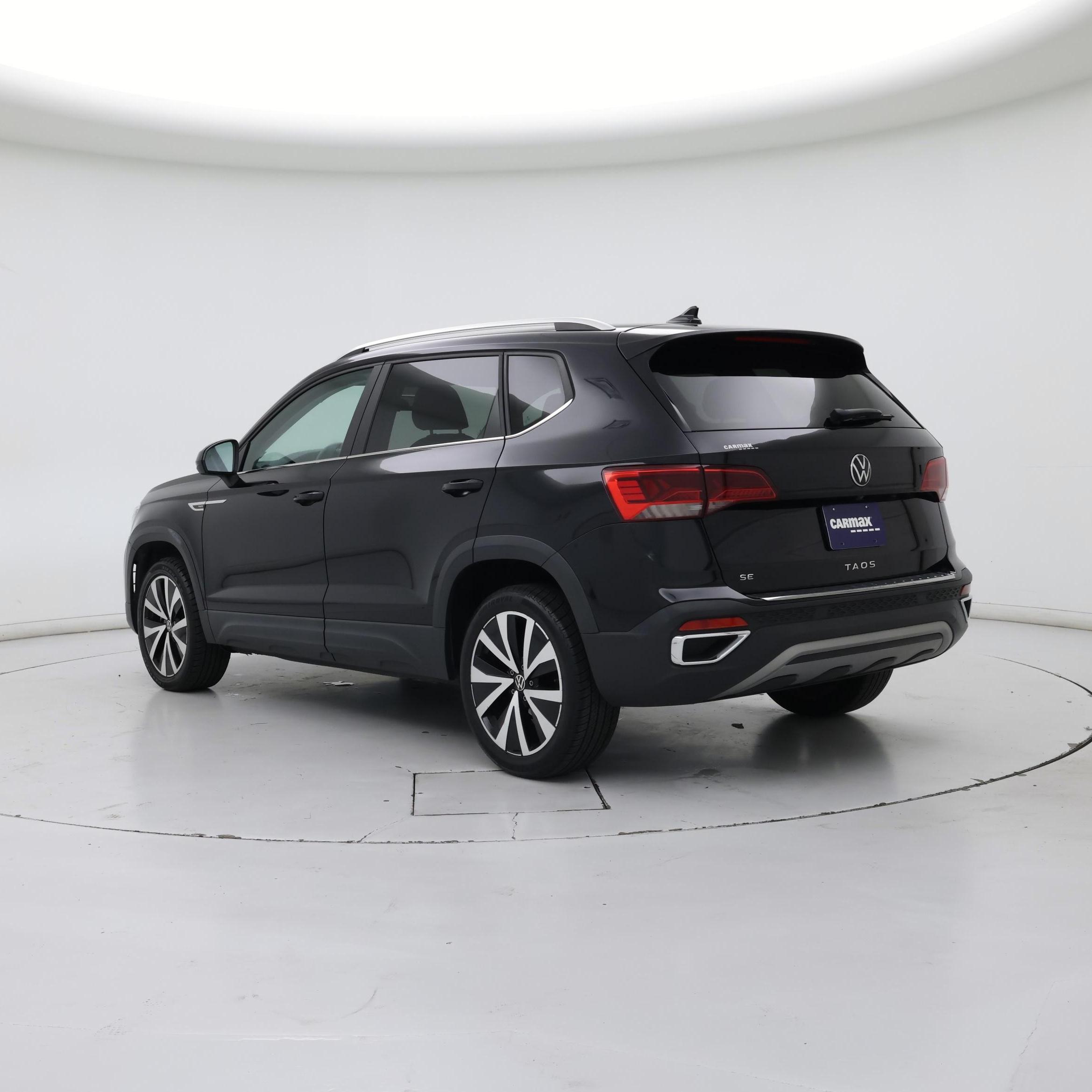 Thumbnail: 2022 Volkswagen Taos - 2