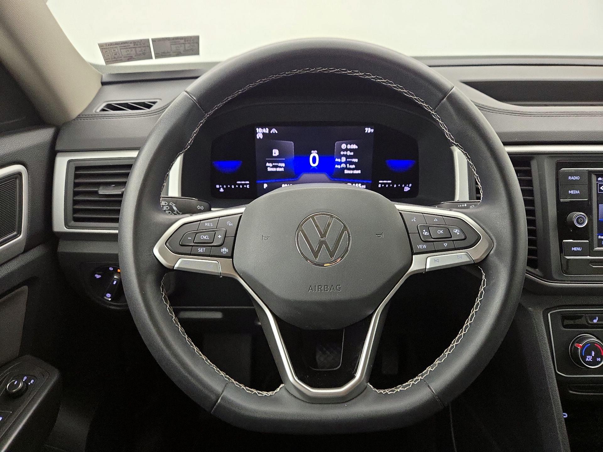 Thumbnail: 2023 Volkswagen Atlas - 10