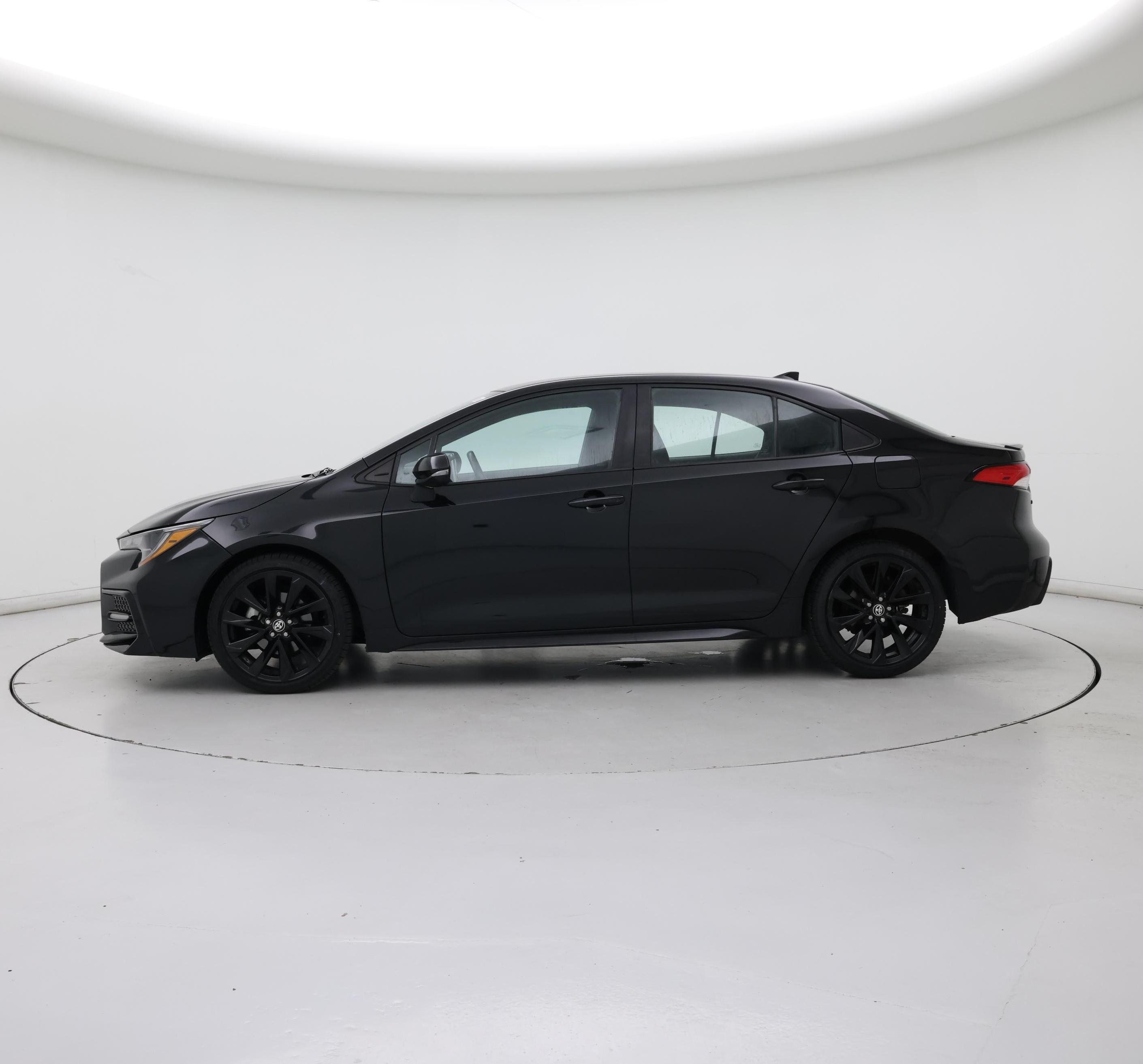 Thumbnail: 2021 Toyota Corolla - 3