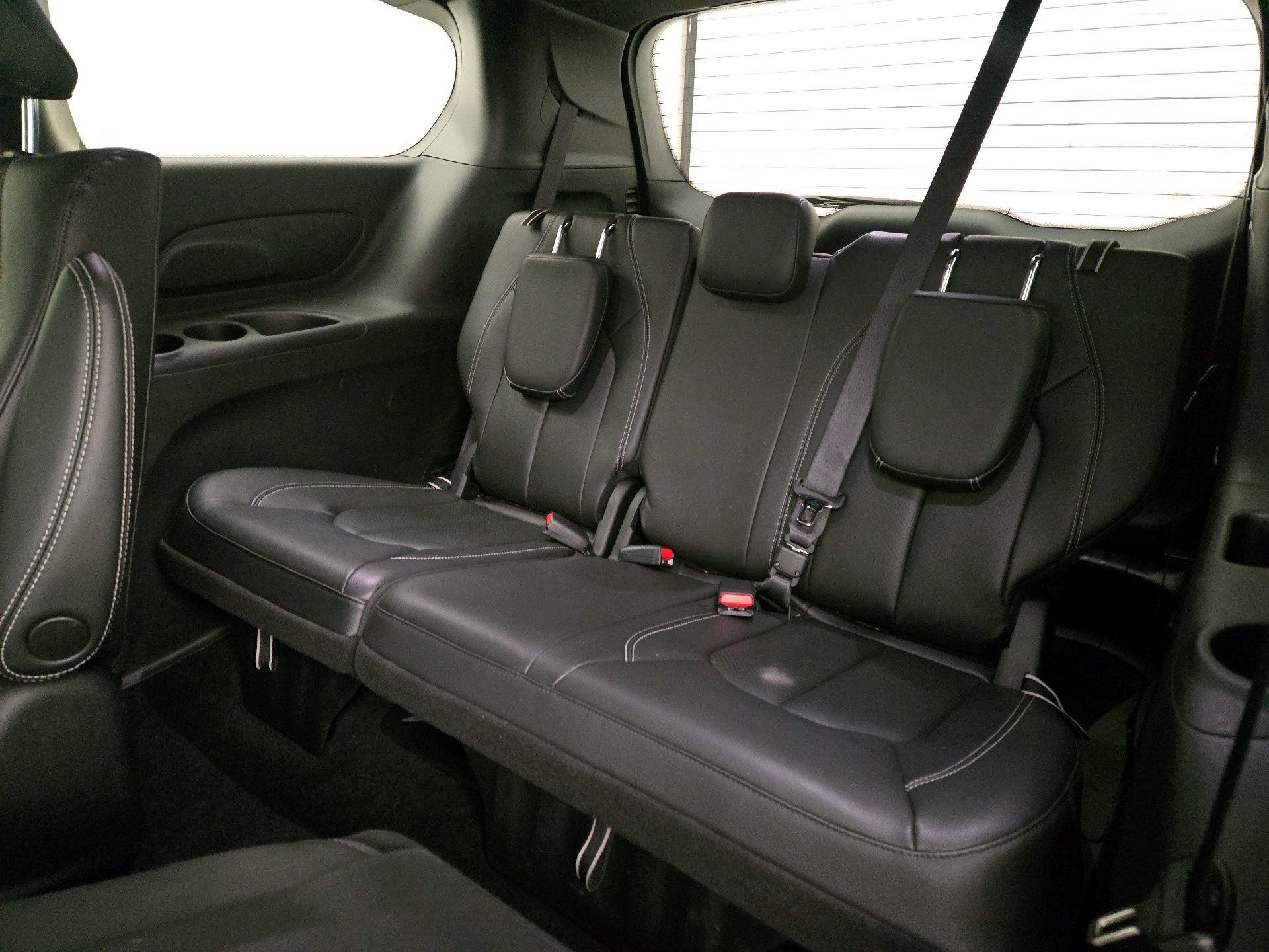 Thumbnail: 2022 Chrysler Pacifica - 20