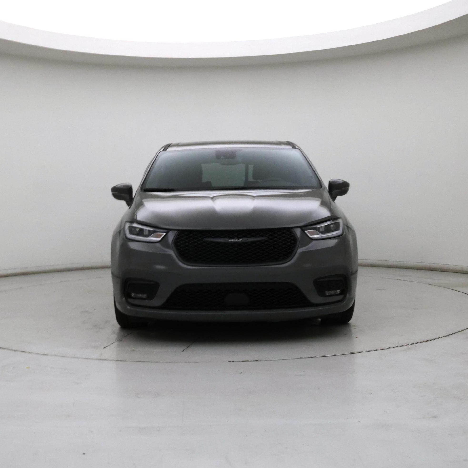 Thumbnail: 2022 Chrysler Pacifica - 5