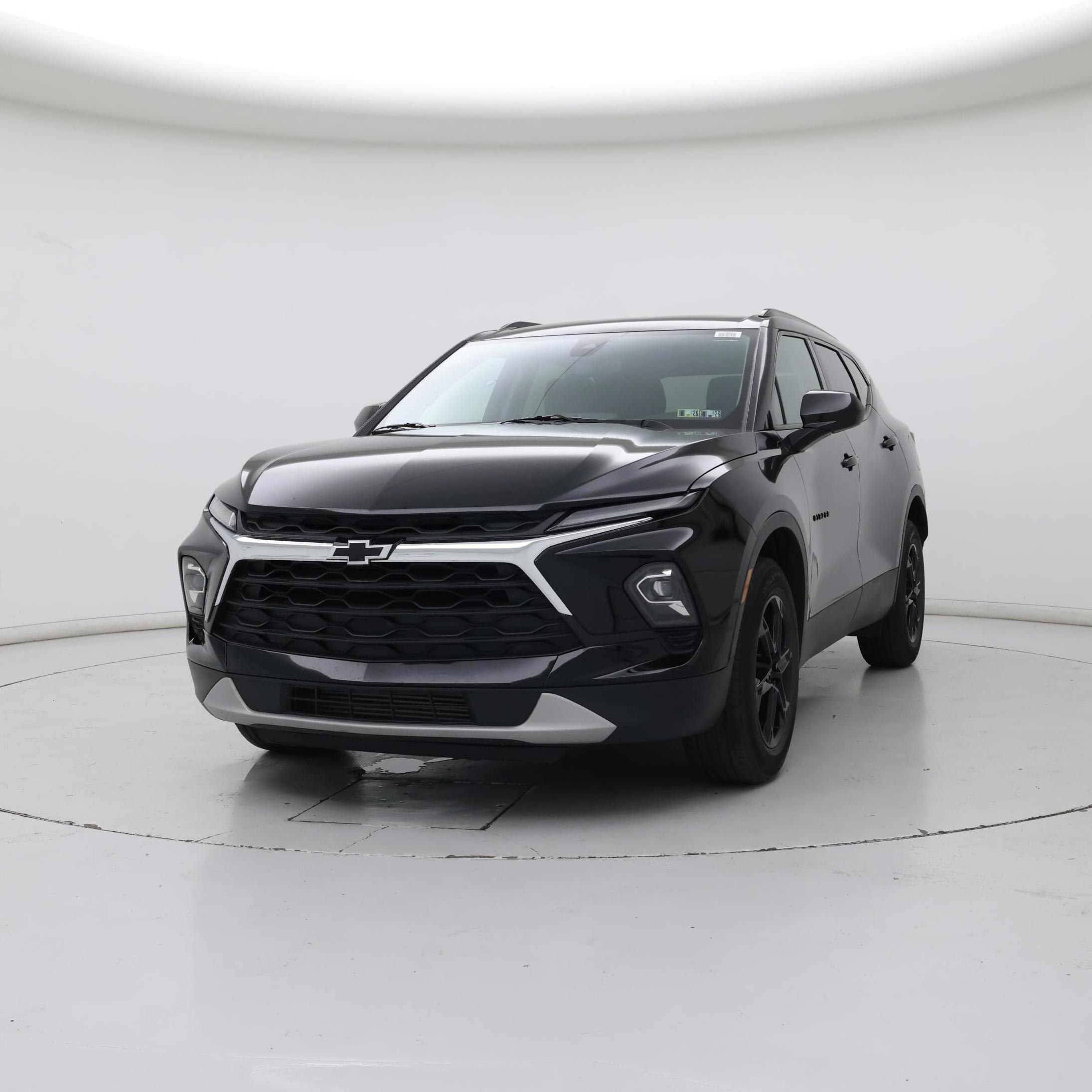Thumbnail: 2023 Chevrolet Blazer - 4