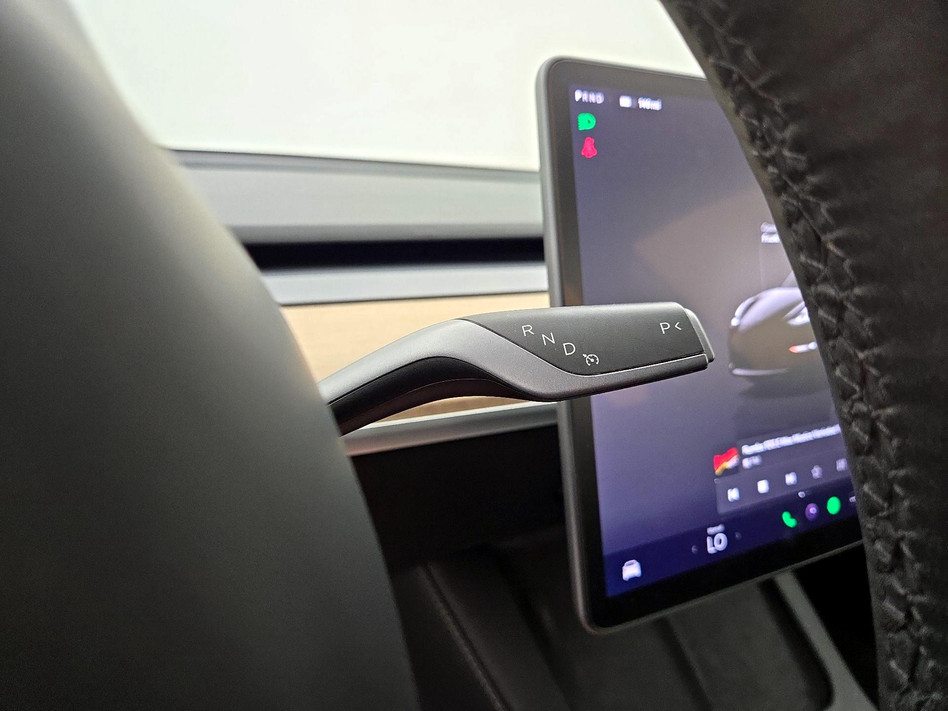 Thumbnail: 2023 Tesla Model 3 - 17