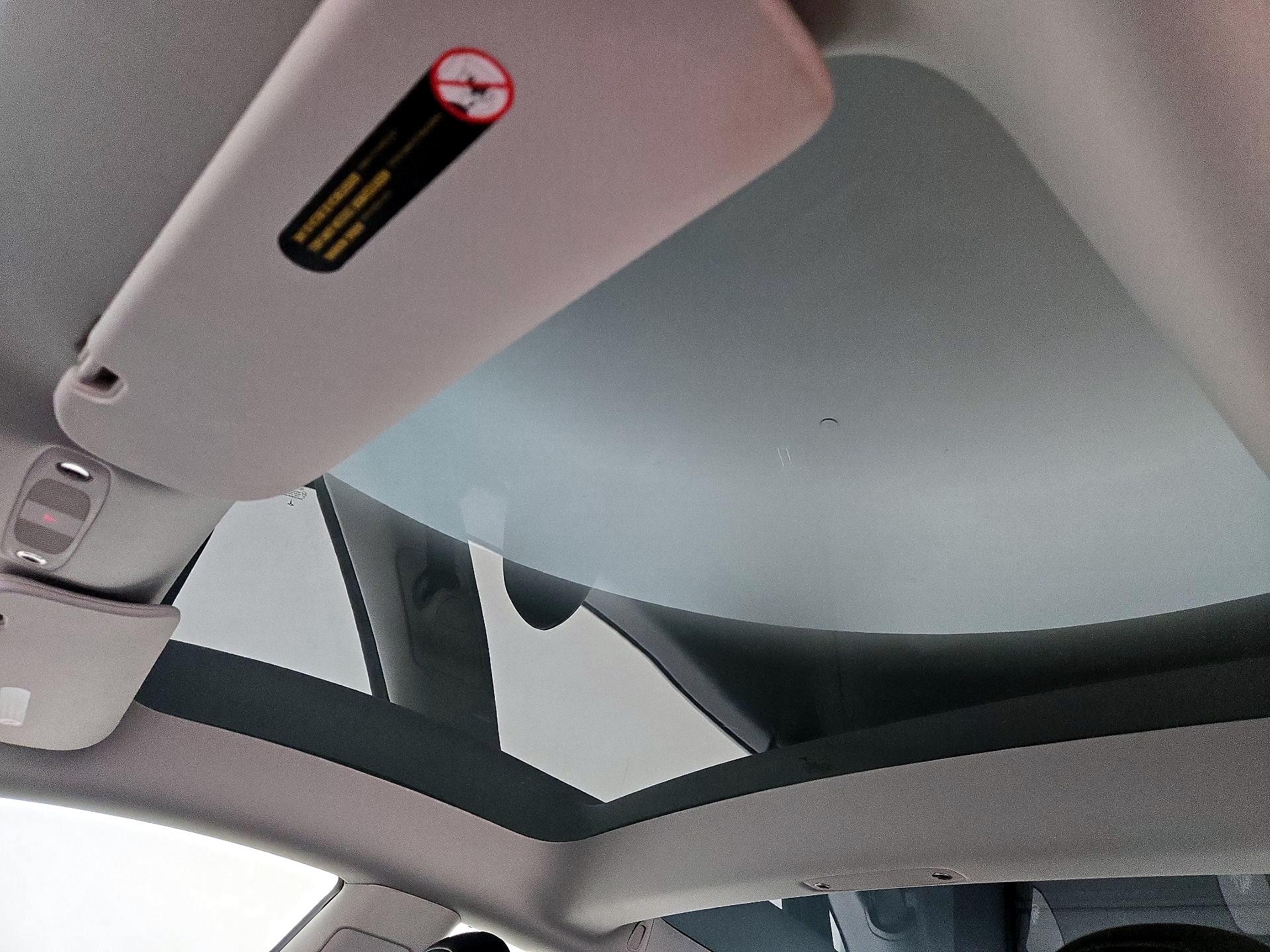 Thumbnail: 2023 Tesla Model 3 - 18