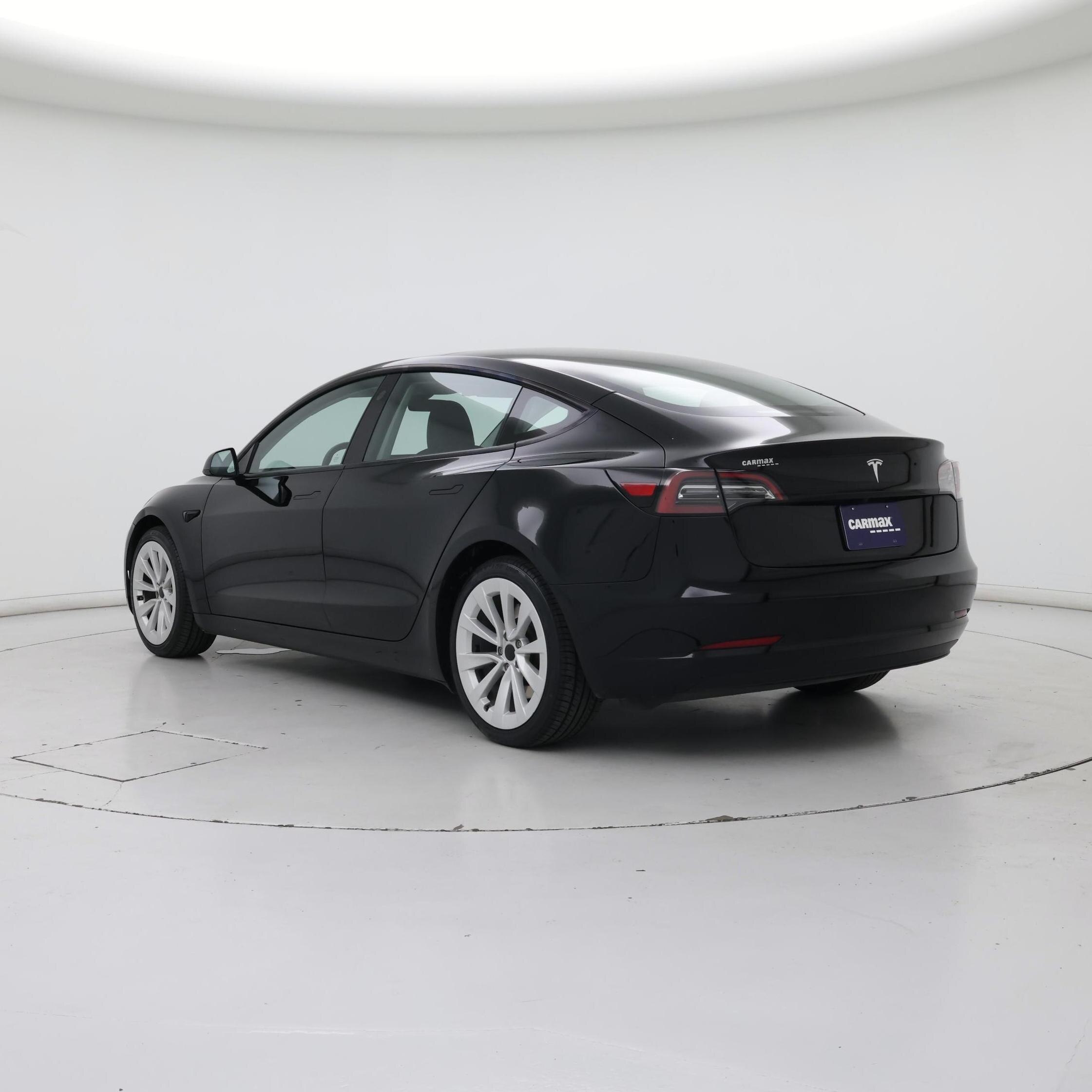 Thumbnail: 2023 Tesla Model 3 - 2