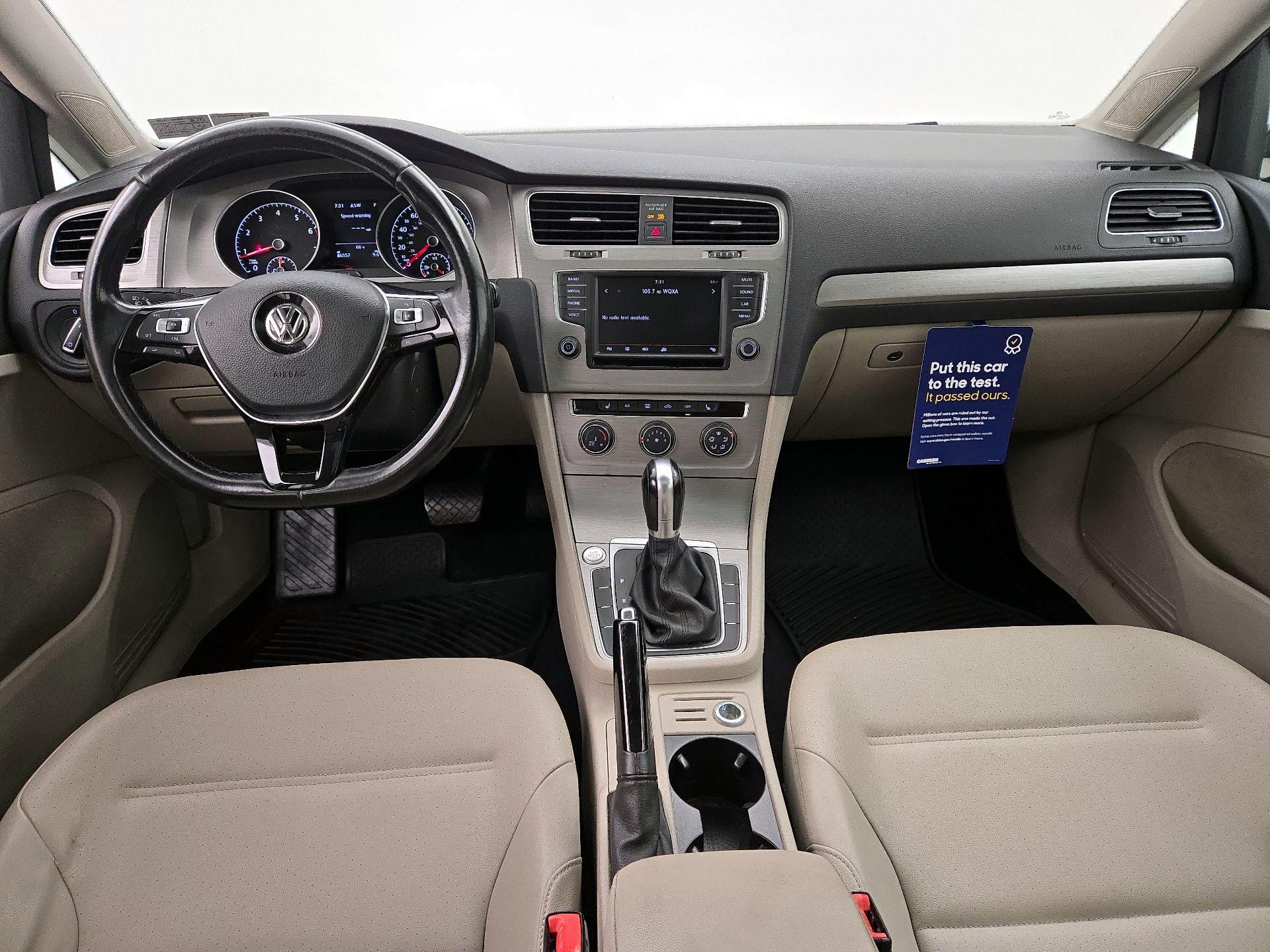 Thumbnail: 2016 Volkswagen Golf - 9