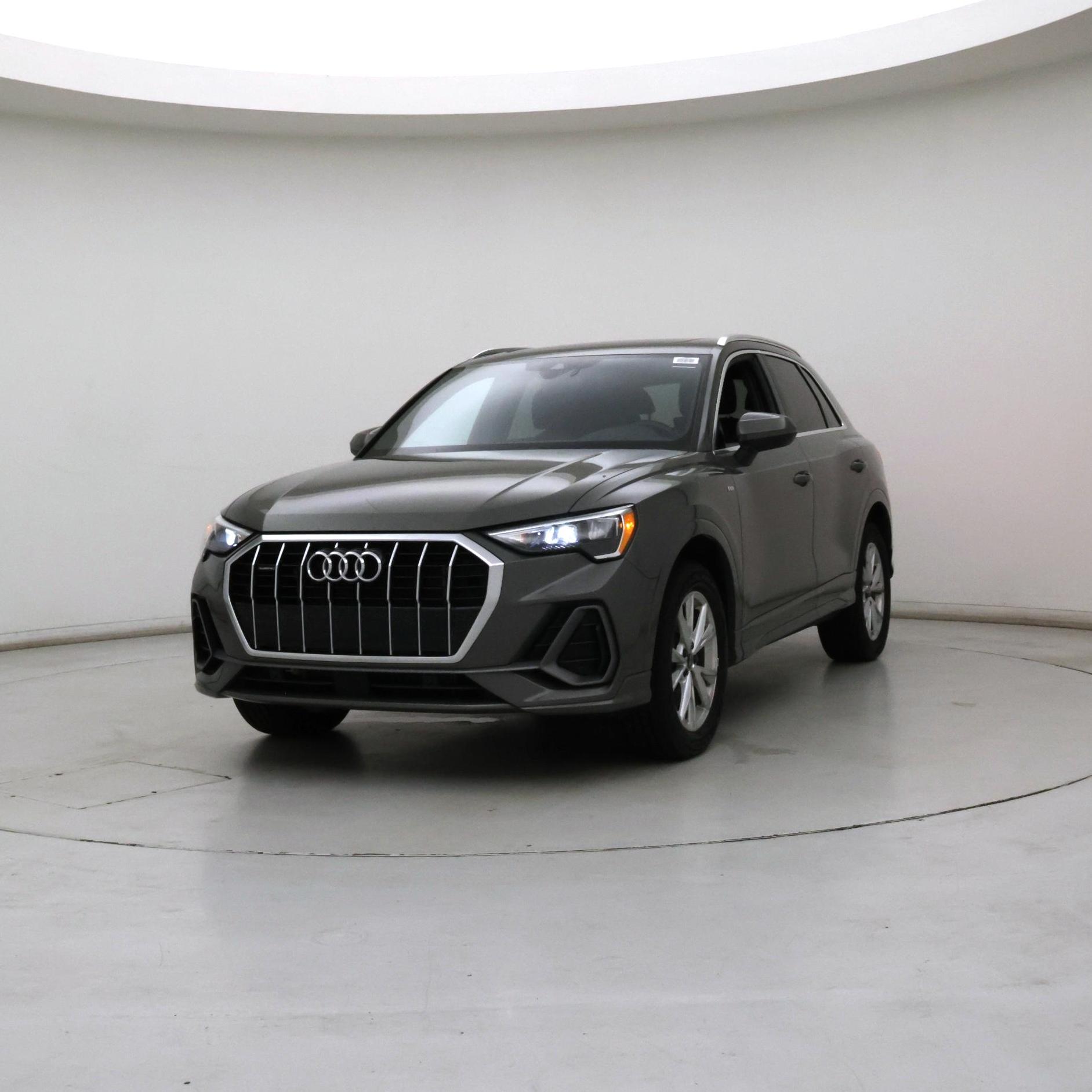 Thumbnail: 2022 Audi Q3 - 4