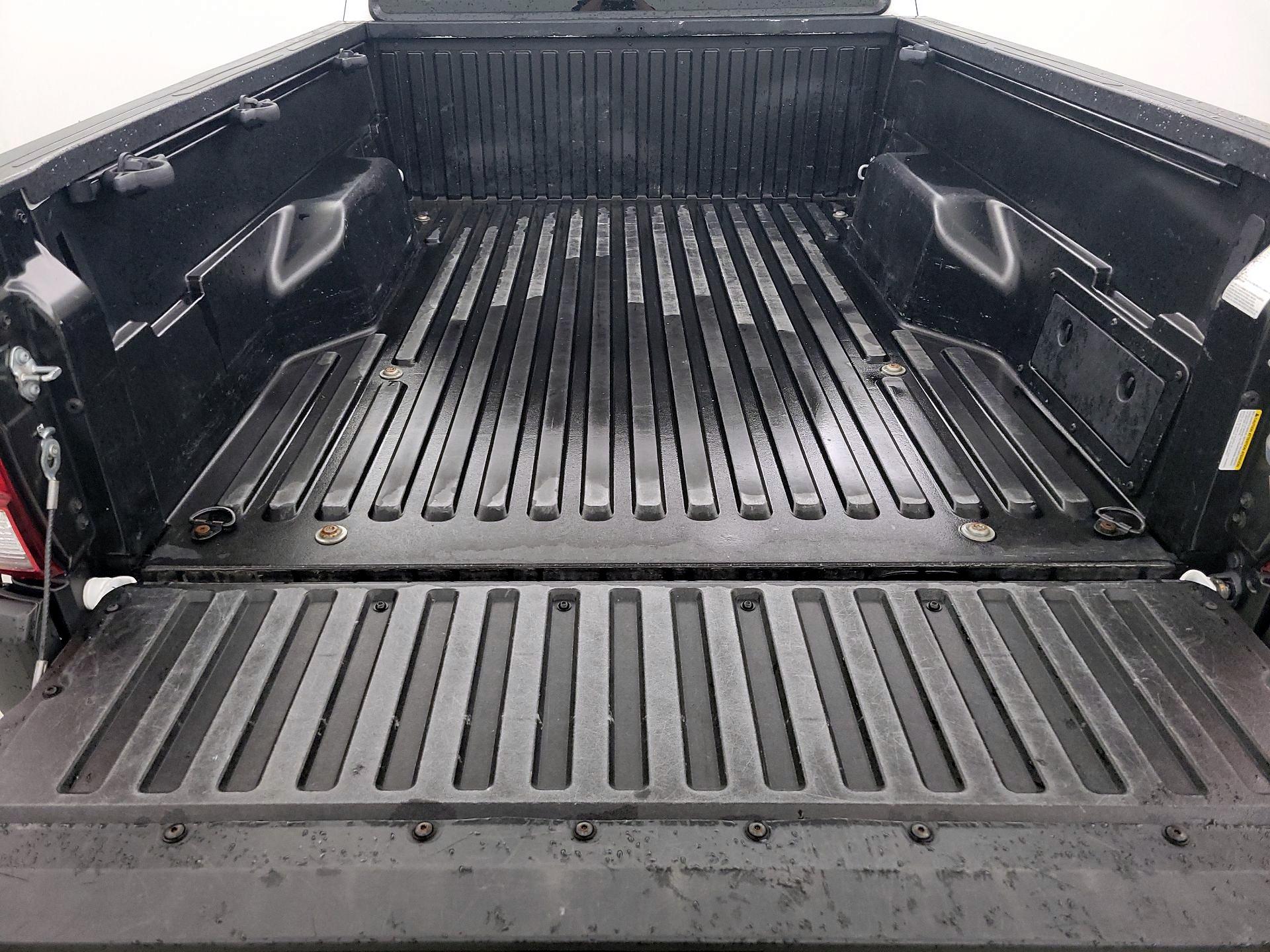 Thumbnail: 2023 Toyota Tacoma - 19