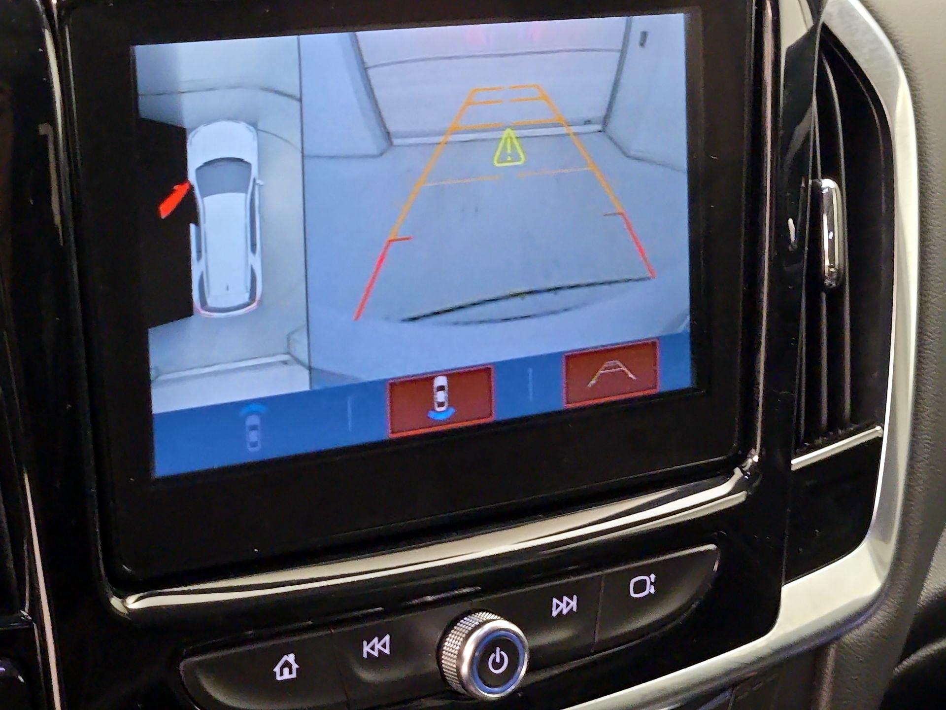 Thumbnail: 2019 Chevrolet Traverse - 15